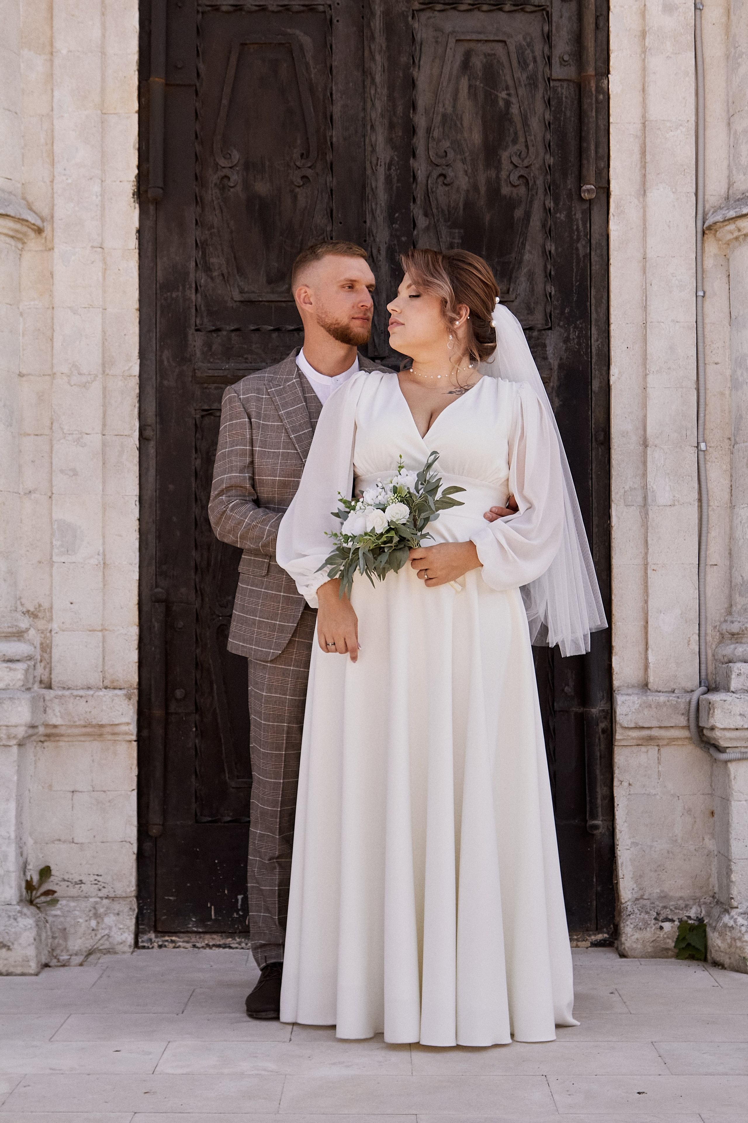 Алевтина и Дмитрий. Владимирский храм. Фотограф лавстори Москва/МО Приятелева Ангелина