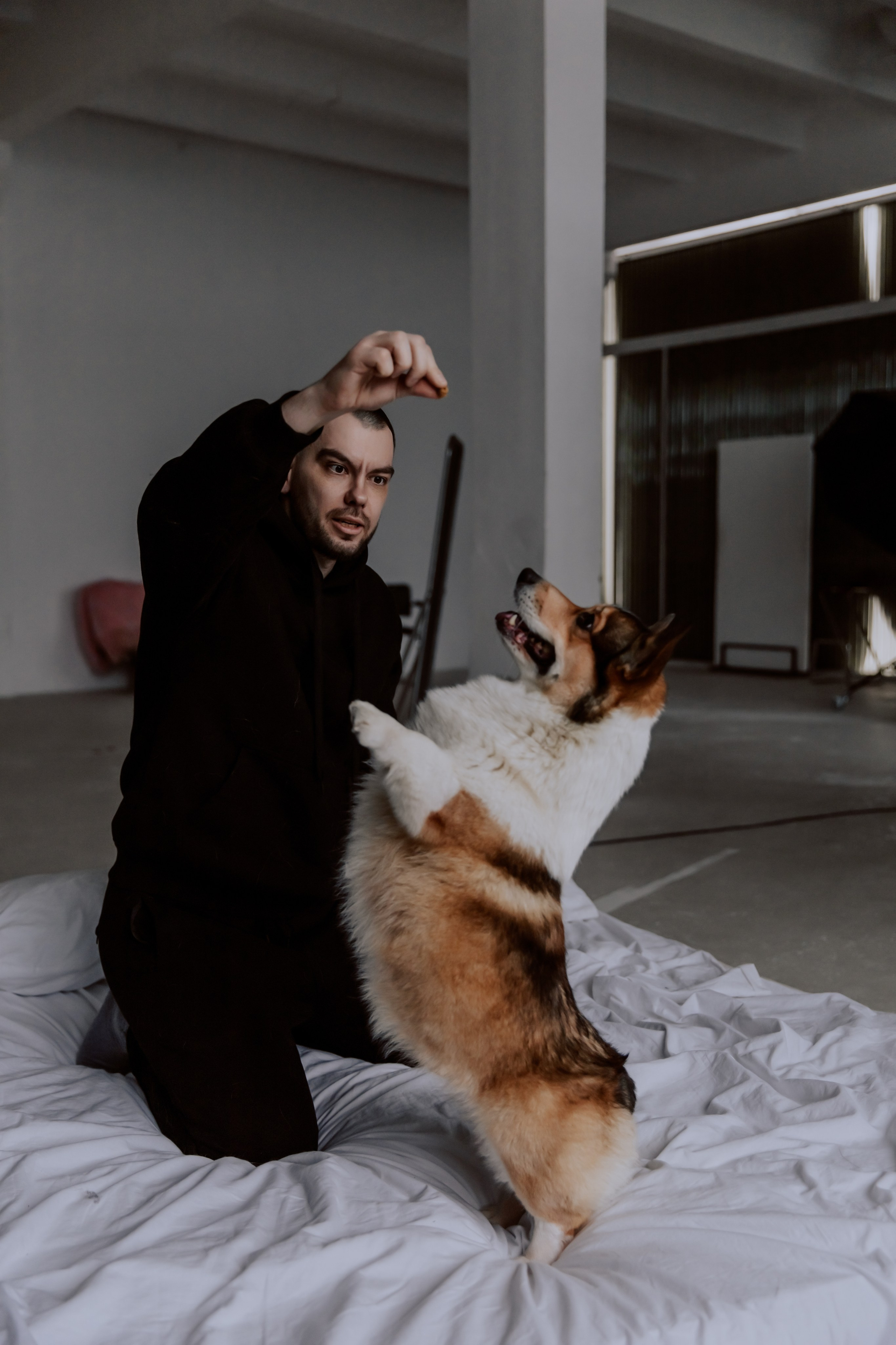 Саша, Илья и песик Кураж. Фотограф, который снимает любовь в Санкт-Петербурге и Череповце