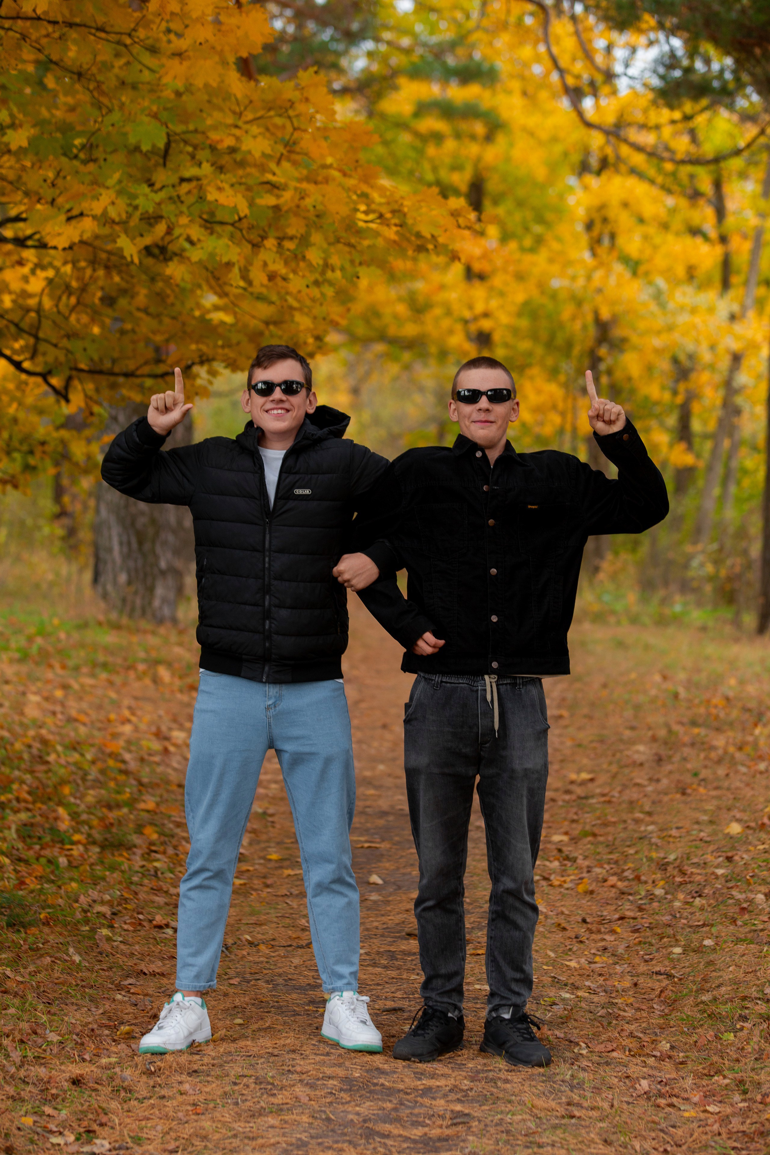 «Усадьба Шеншеных» Осенняя фотосессия для 9 класса. Профессиональный фотограф в Мценске и Орловской области