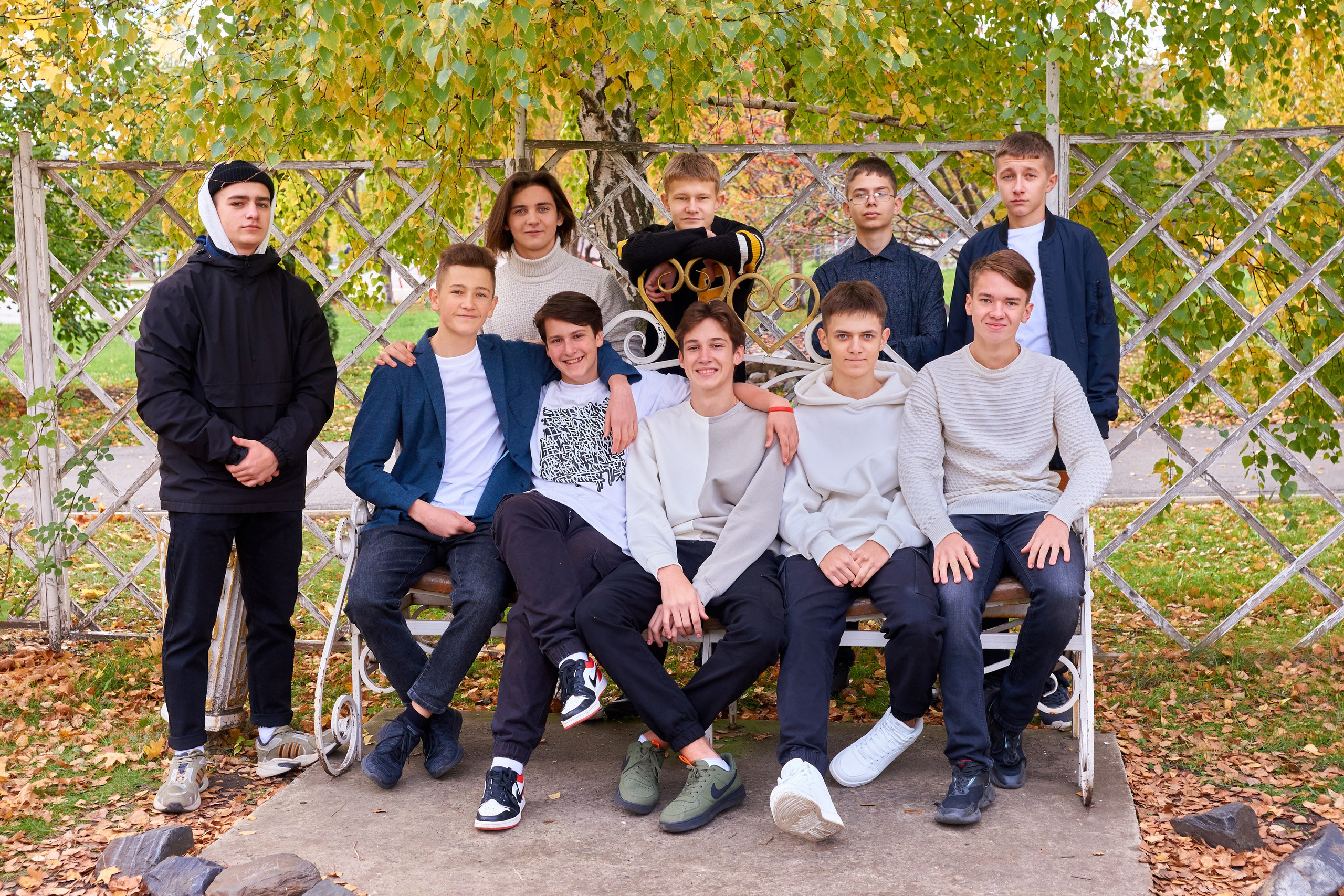 9 класс. Осень в парке. 2022. Childrenfoto.ru