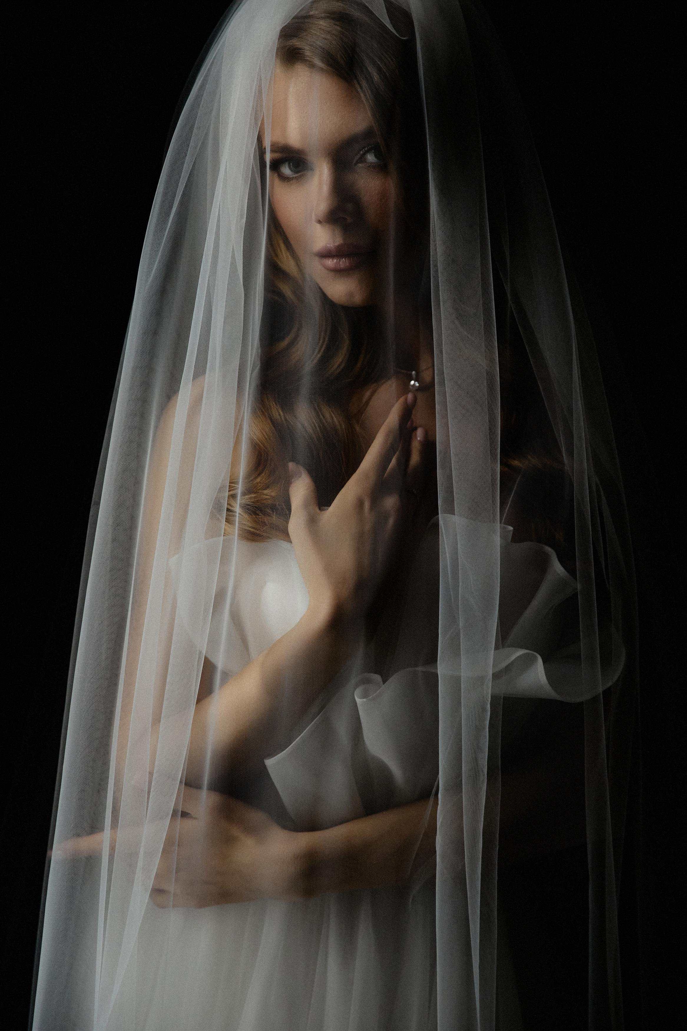 THREADS OF FATE. Дмитрий Мазуркевич: Профессиональный Репортажный Фотограф