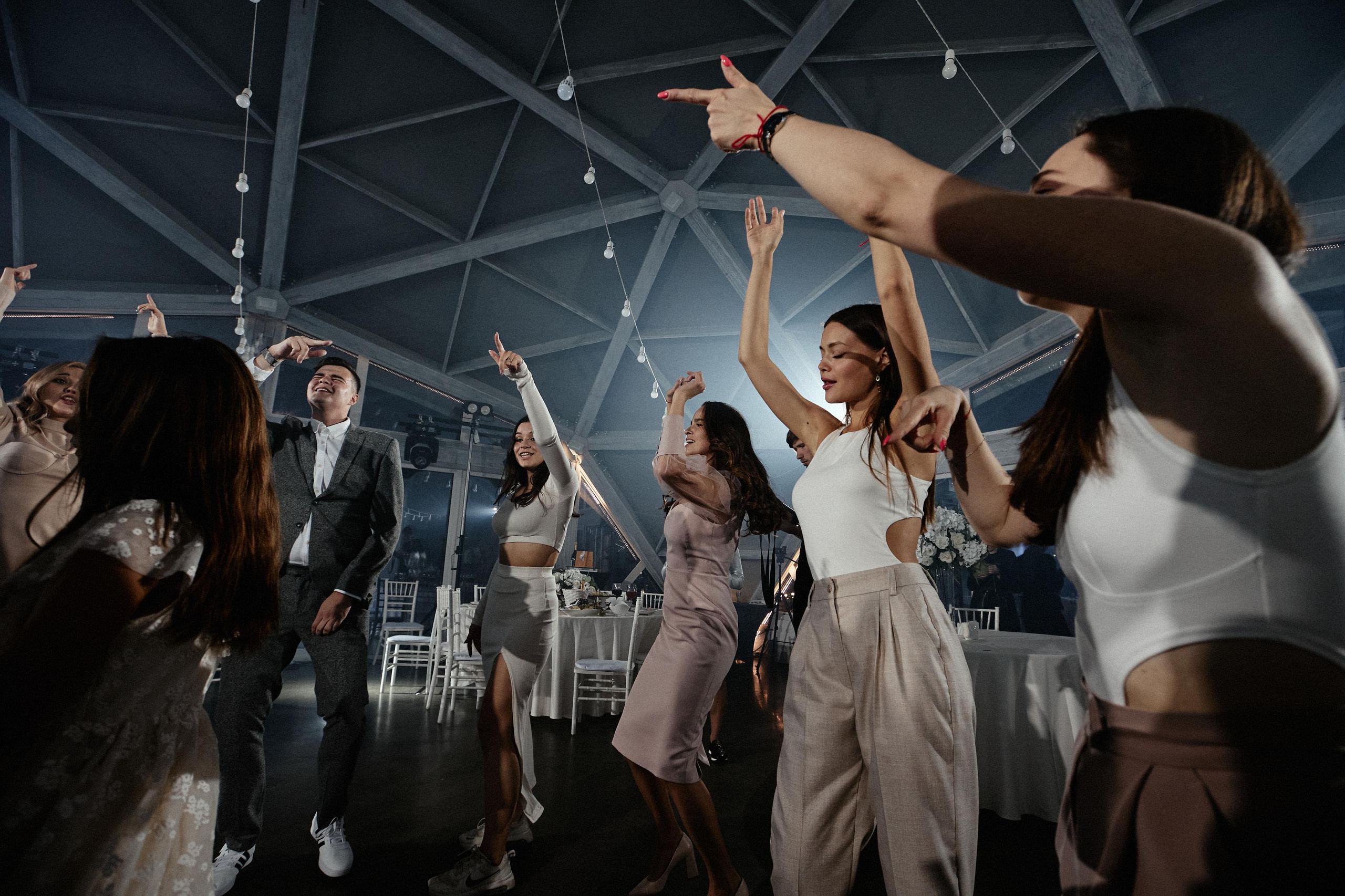 THREADS OF FATE. Дмитрий Мазуркевич: Профессиональный Репортажный Фотограф