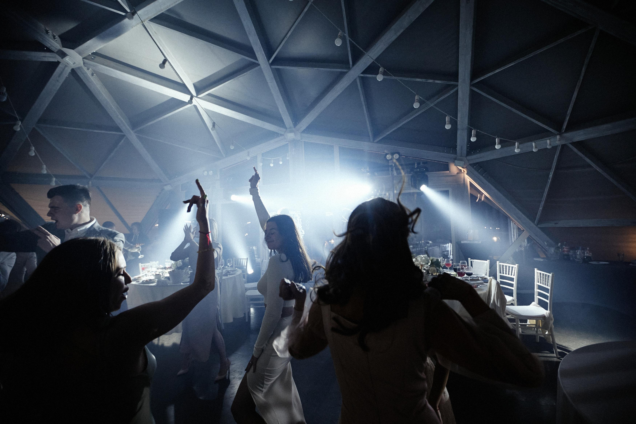 THREADS OF FATE. Дмитрий Мазуркевич: Профессиональный Репортажный Фотограф