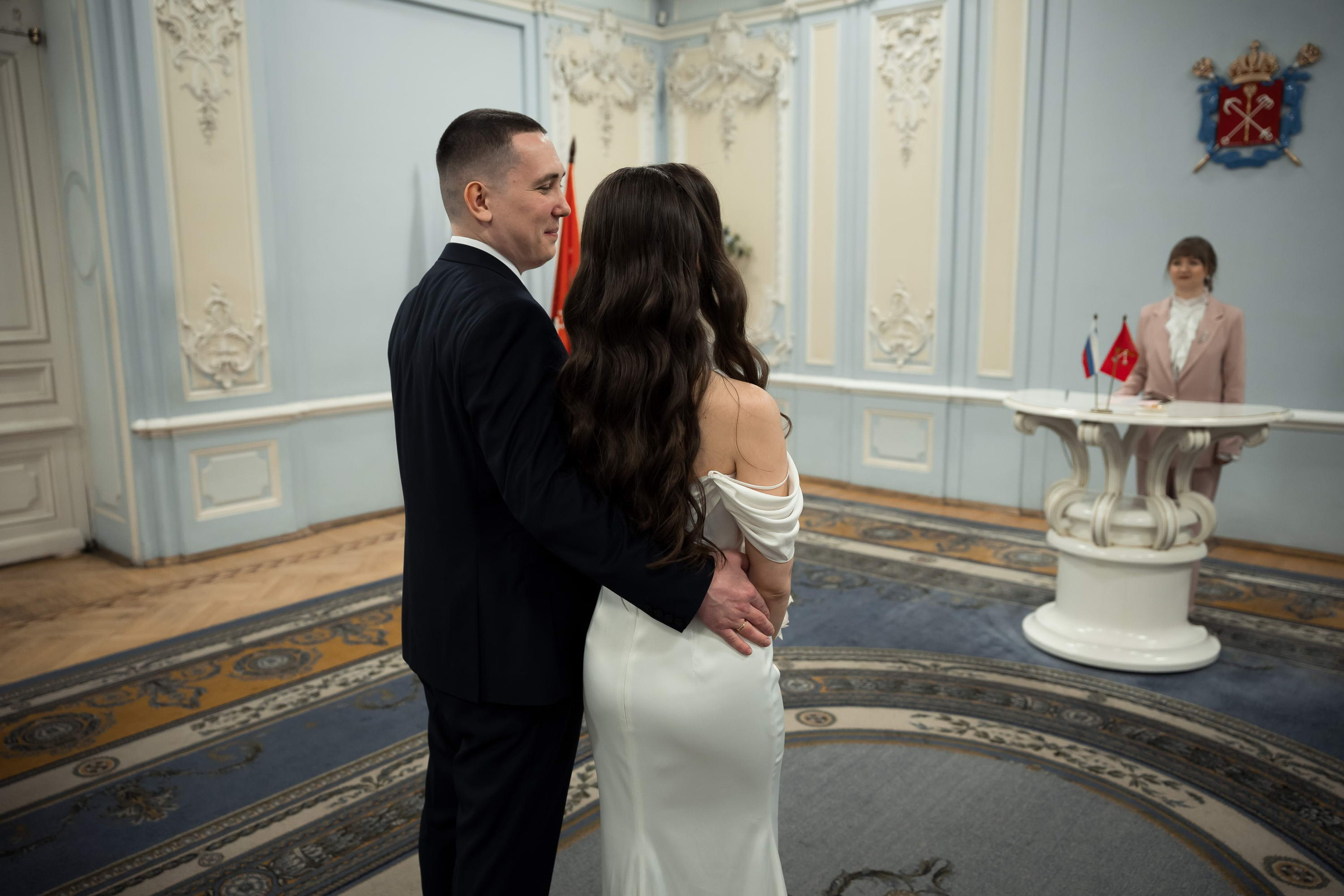 Свадебная фотосессия на Фурштатской. Свадебный фотограф Игорь Брундасов 8PHOTO на свадьбу венчание загс СПб