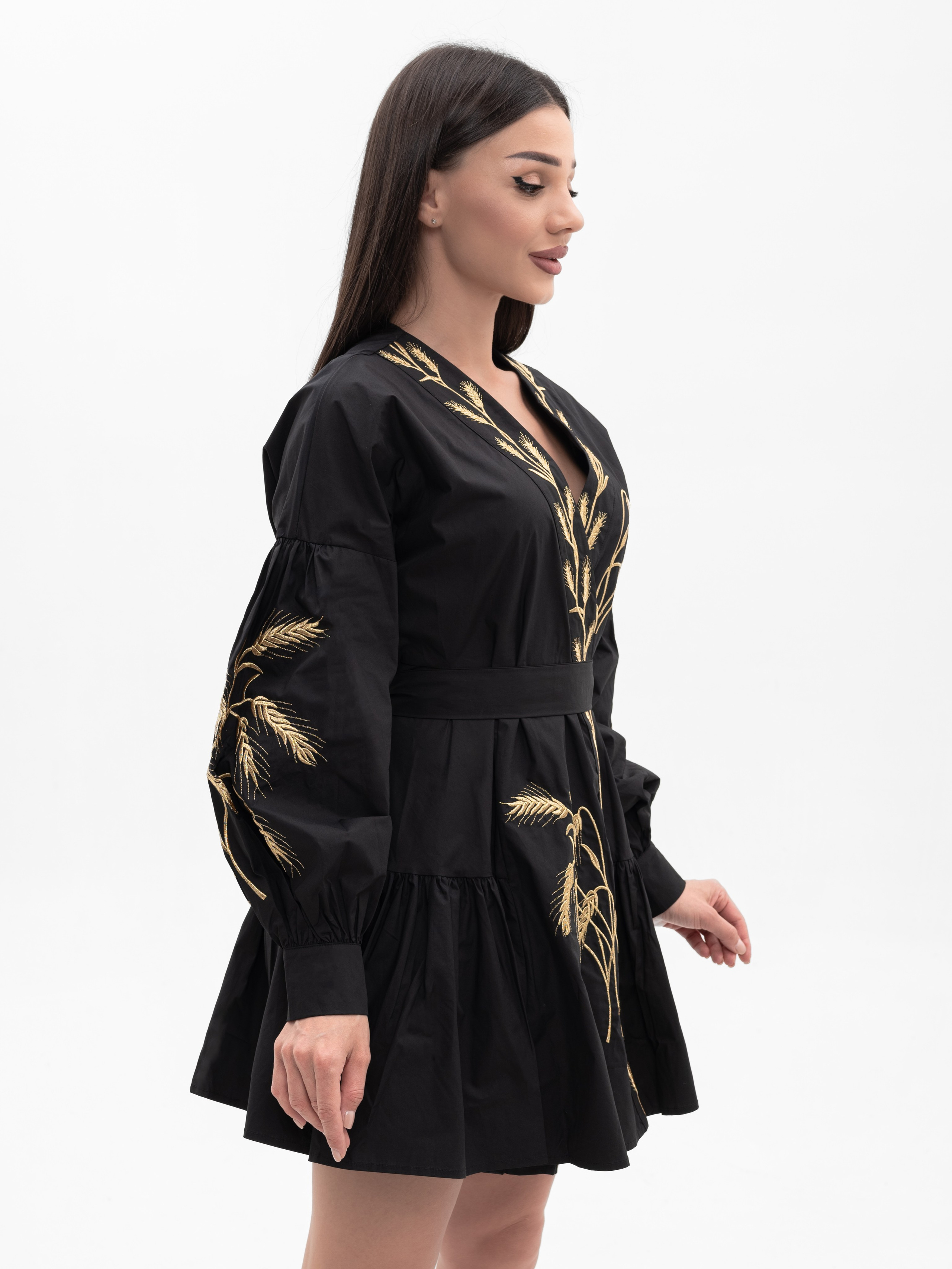 Летние, выпускные платья и костюмы. Предметный фотограф, фото для маркетплейсов Пятигорск, КМВ