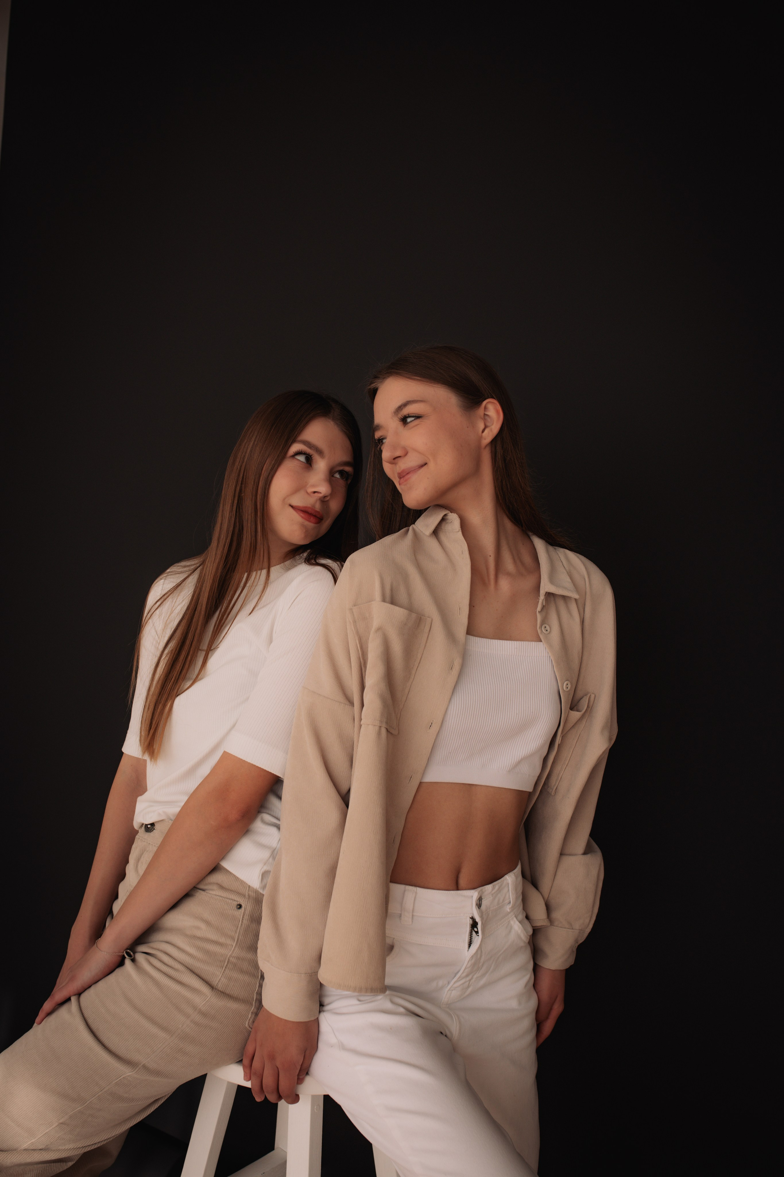 Красавицы девчоки