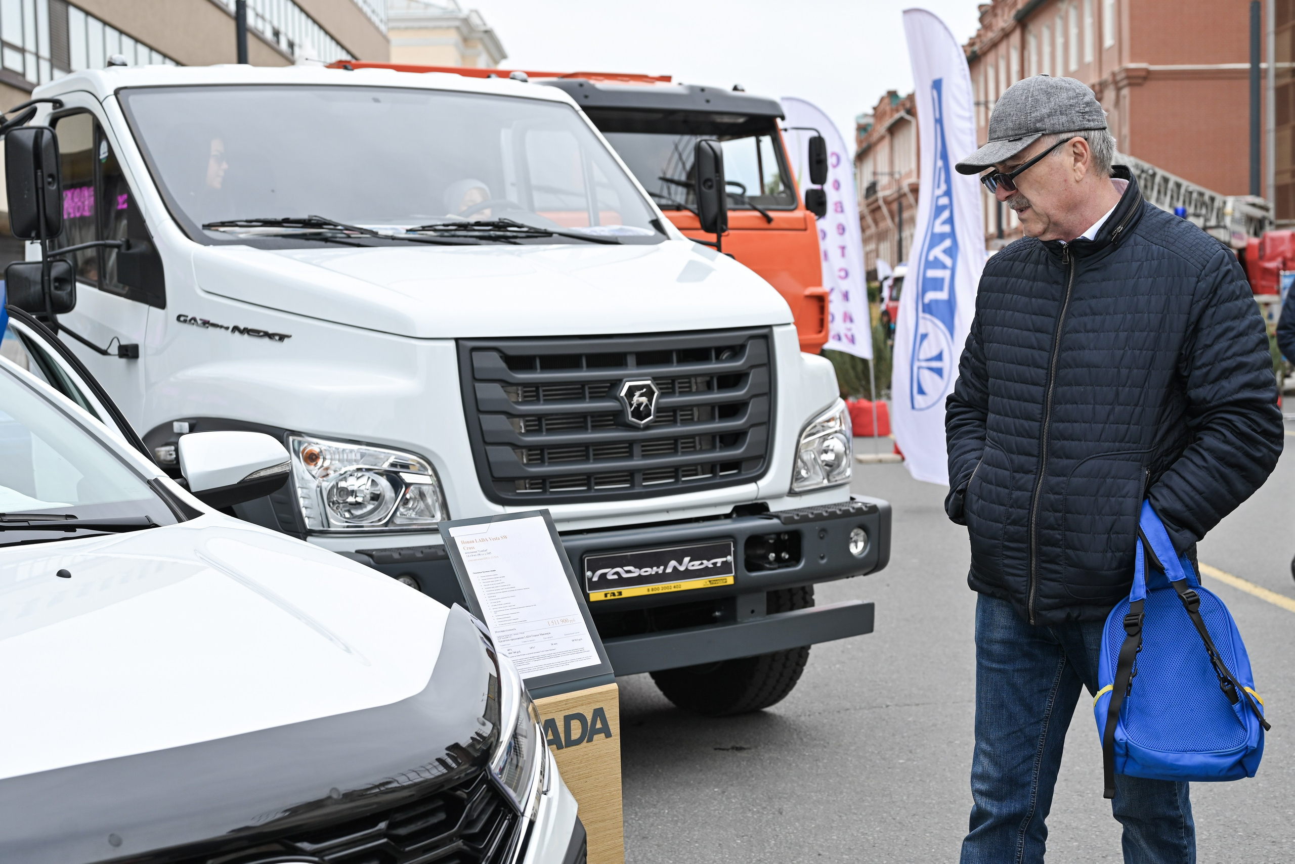 ЛУИДОР выставка. Свадебный и семейный фотограф в Уфе Александров Максим