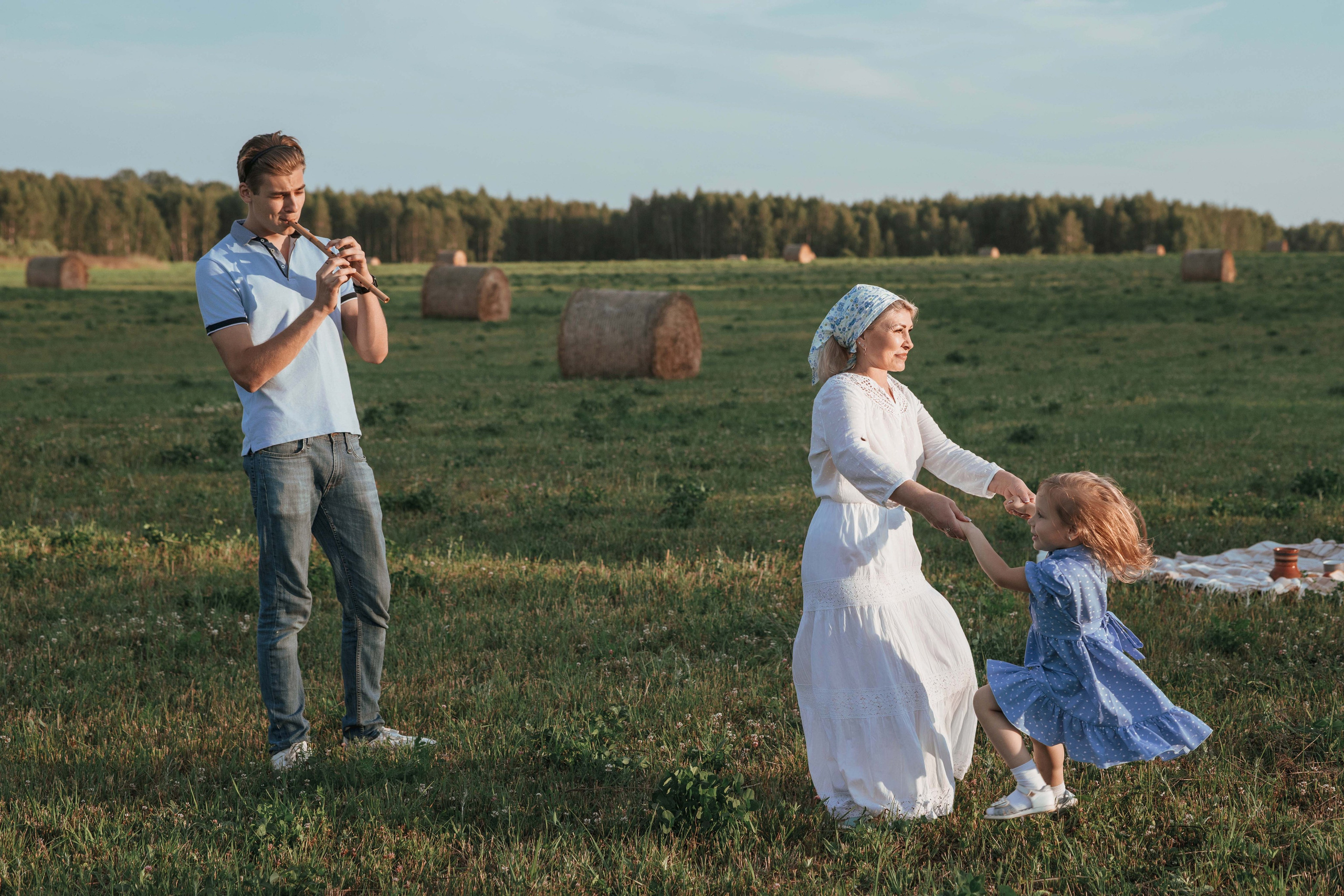 Прогулка в поле. Фотограф в Москве Мухина Ирина