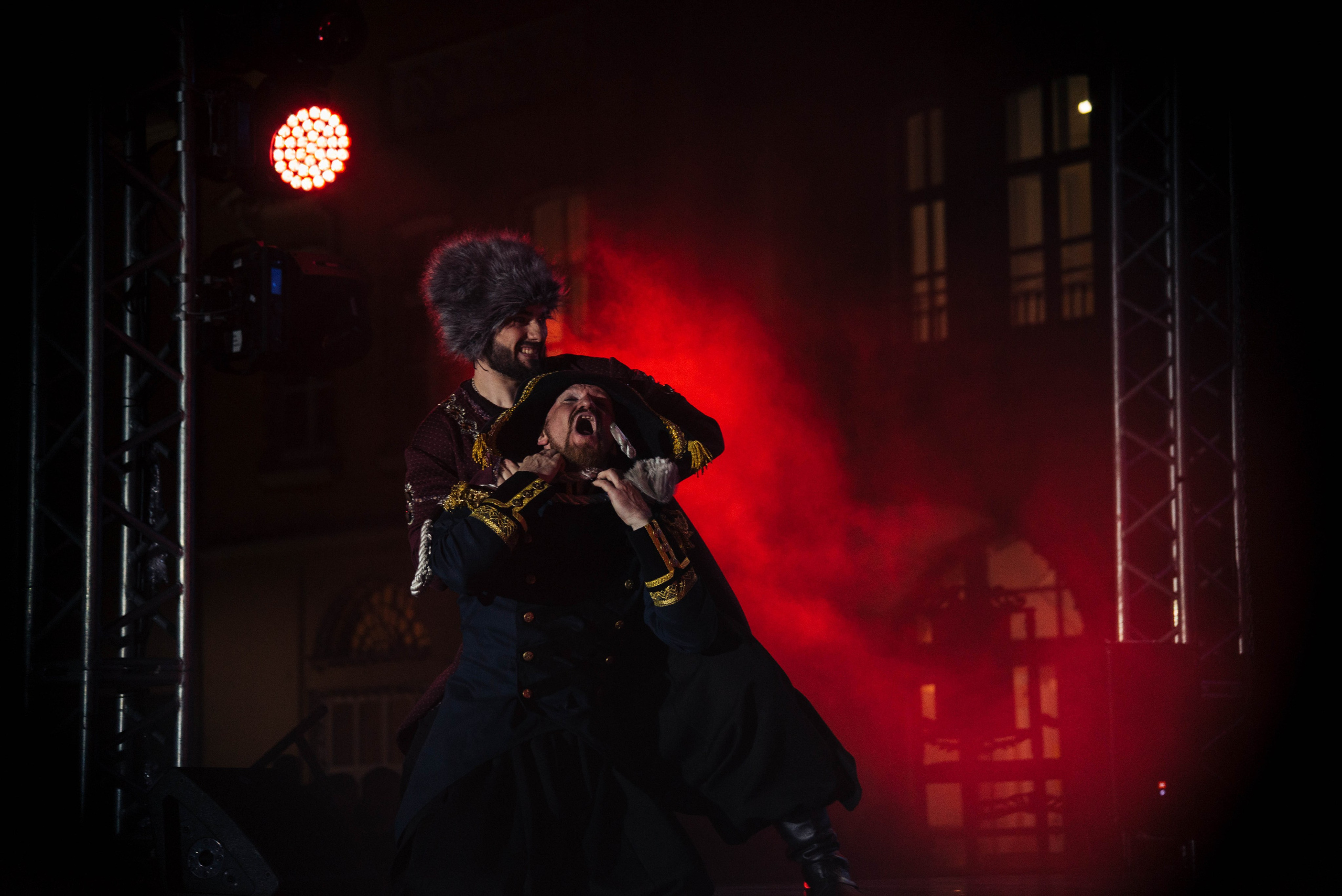 Пугачёвъ. Репортажный и портретный фотограф в Липецкой, Воронежской, Московской области Тёма Белоусов