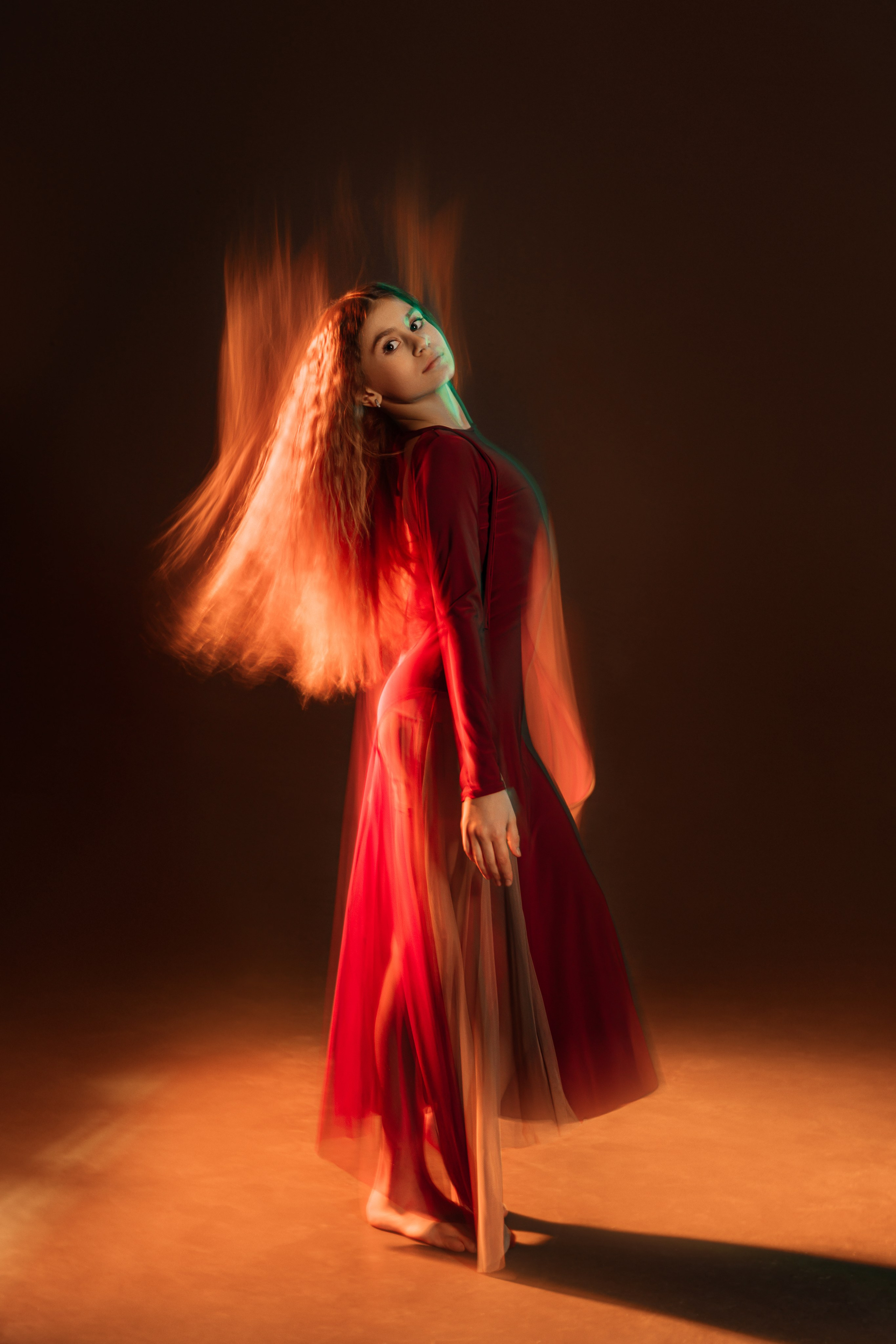 Лина, танец огня. Портретный фотограф в Санкт-Петербурге Дмитриева Наталия