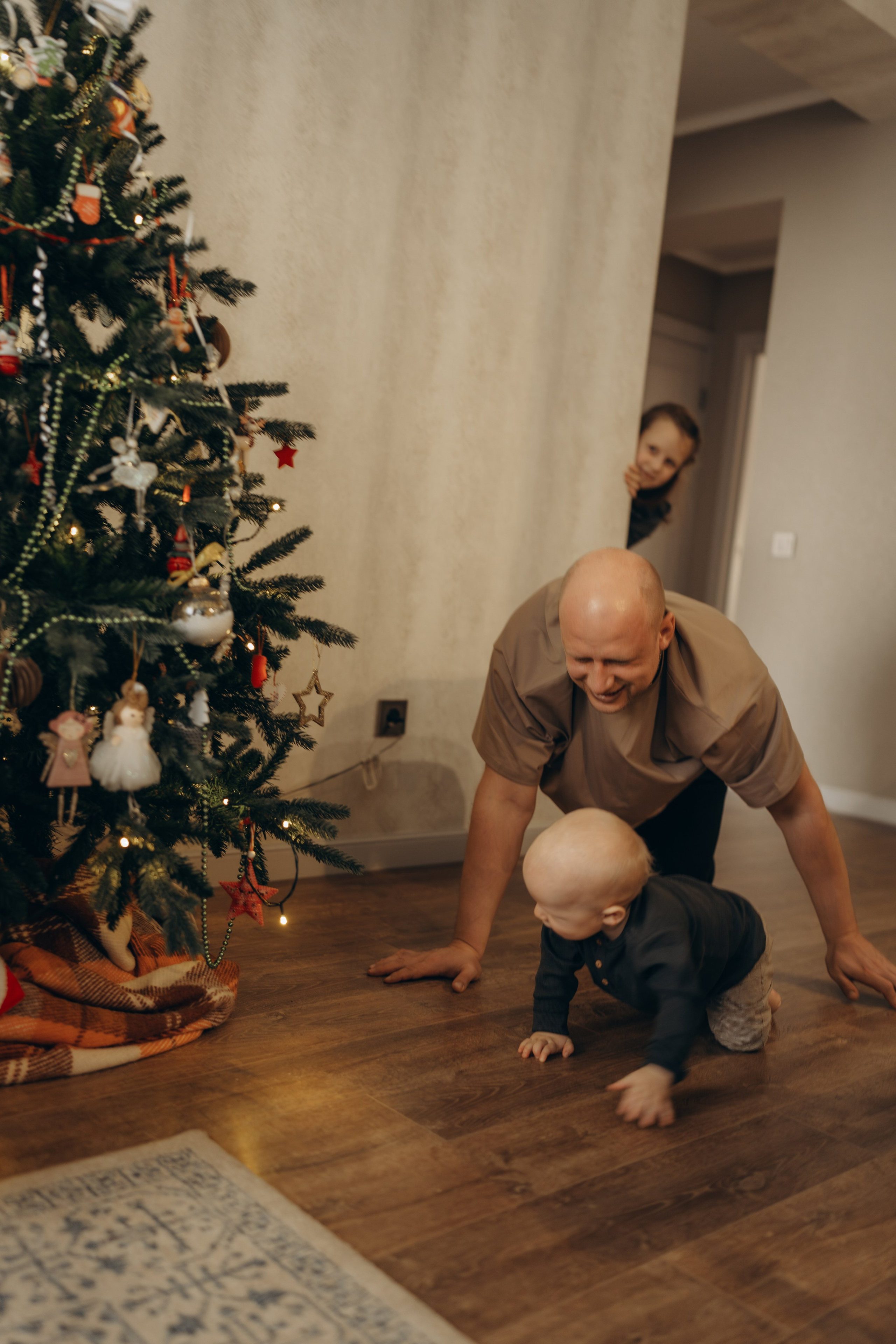 Уют и запах елки. Семейный фотограф Москва. Фотограф беременности и материнства Москва