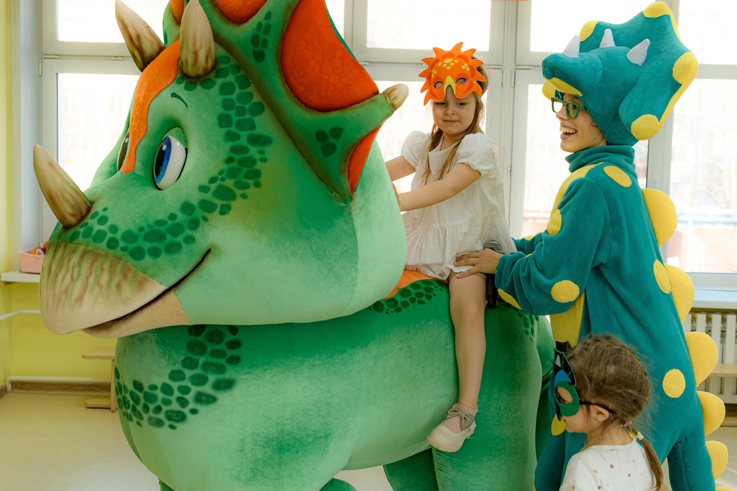 ЭМИЛЬ/HAPPY BIRTHDAY. Photokarish