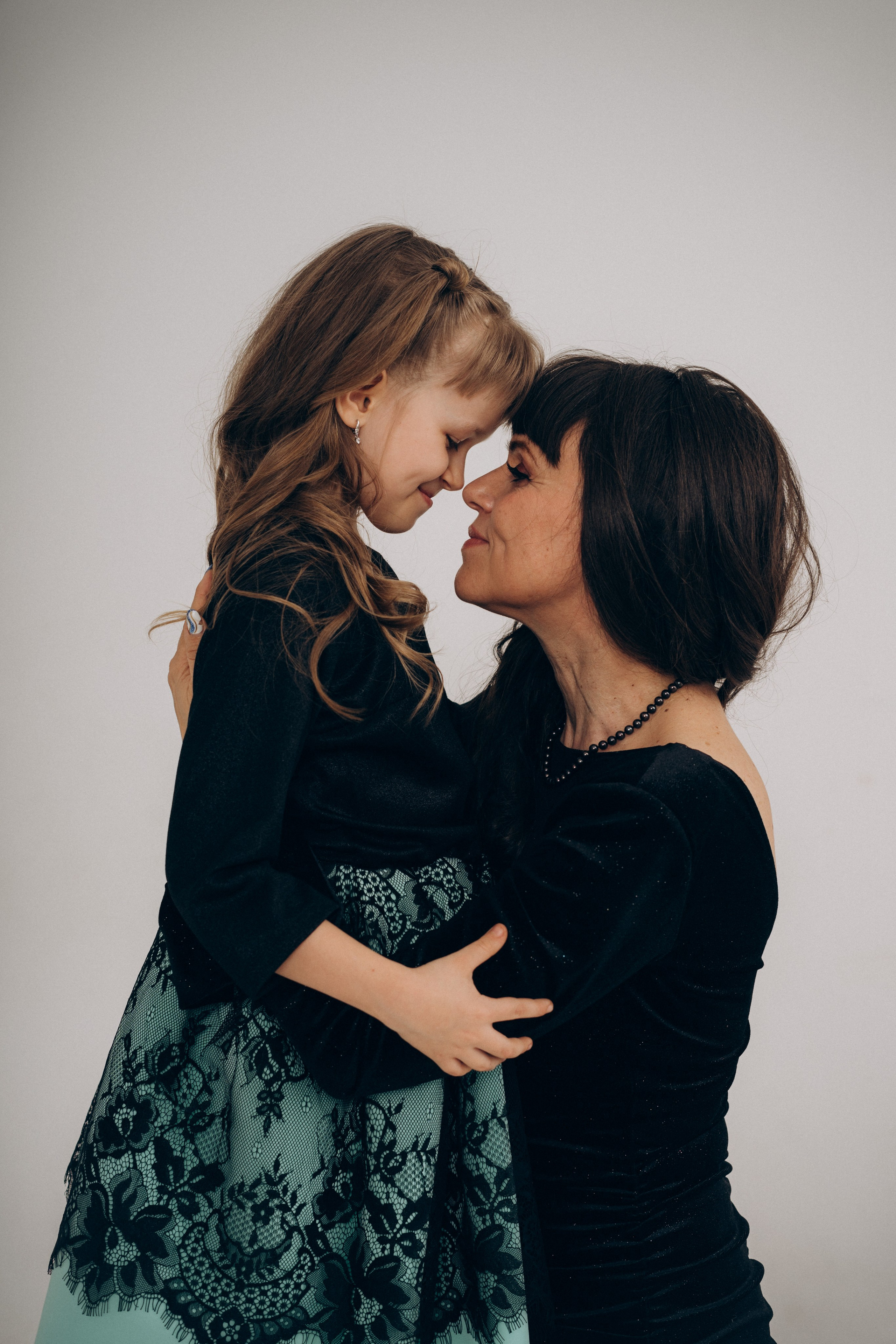 Ирины, Олеся и их питомцы. Семейный фотограф СПб Анастасия Василь. Фотосессия на годик