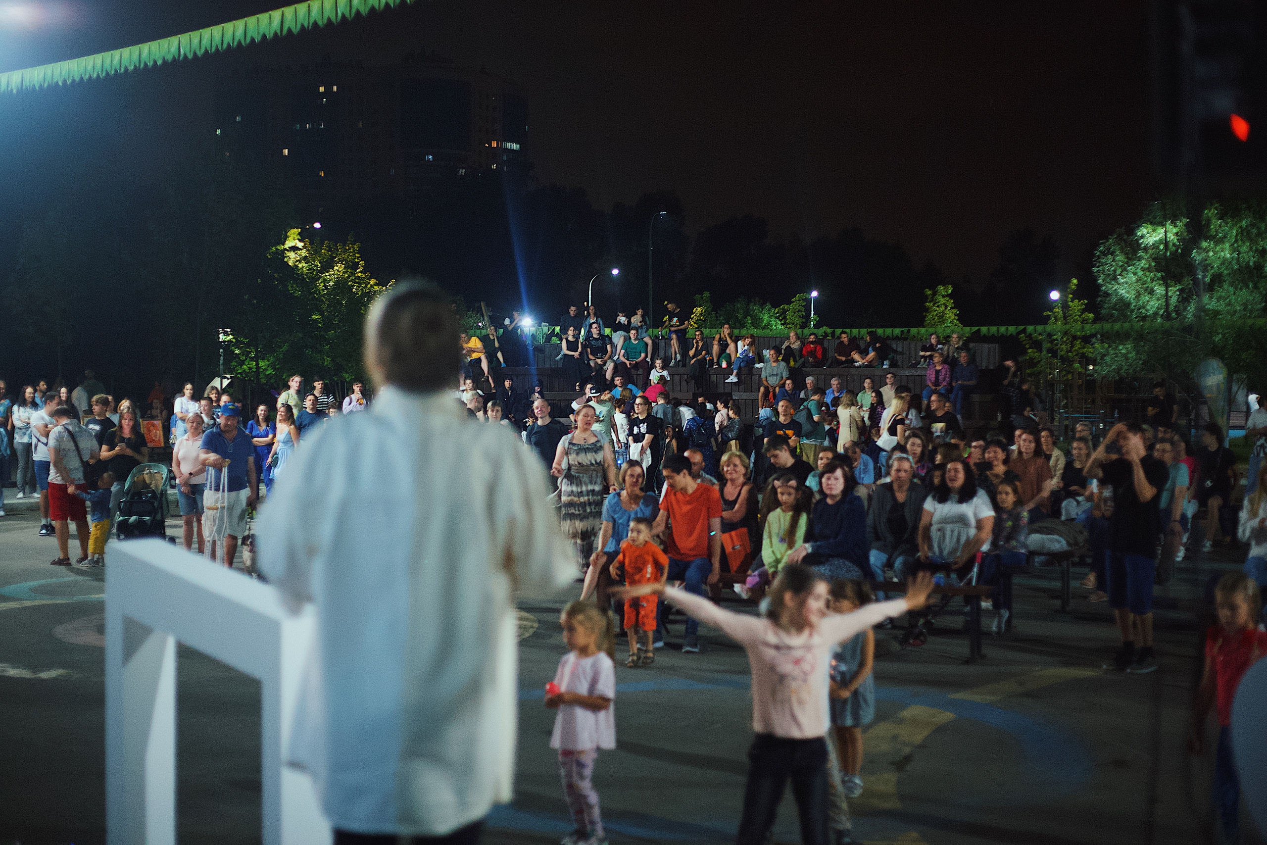 Ночь в парке. Виктория Еремина — фотограф и видеограф в Москве