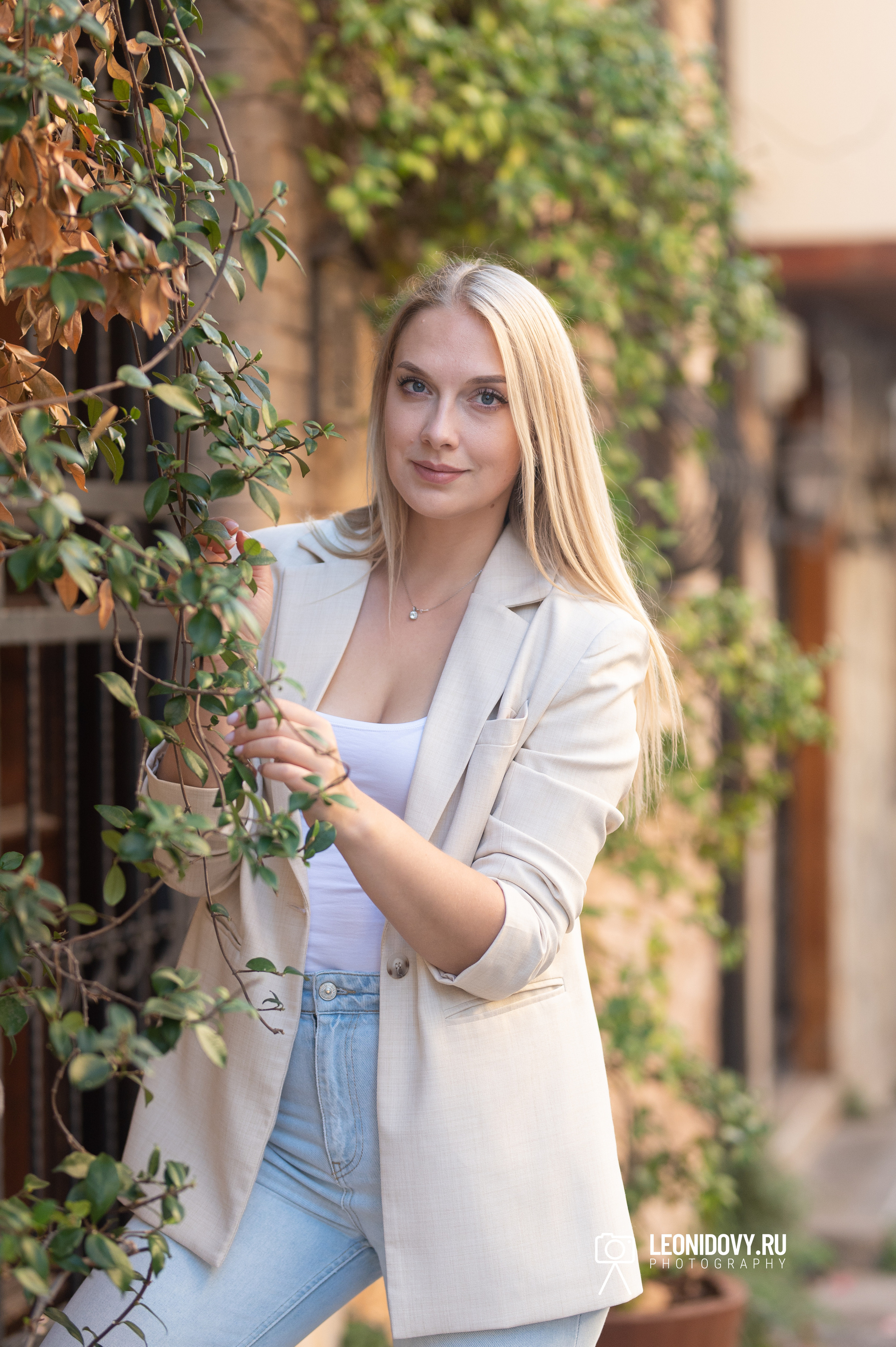 КАТЯ И НАСТЯ