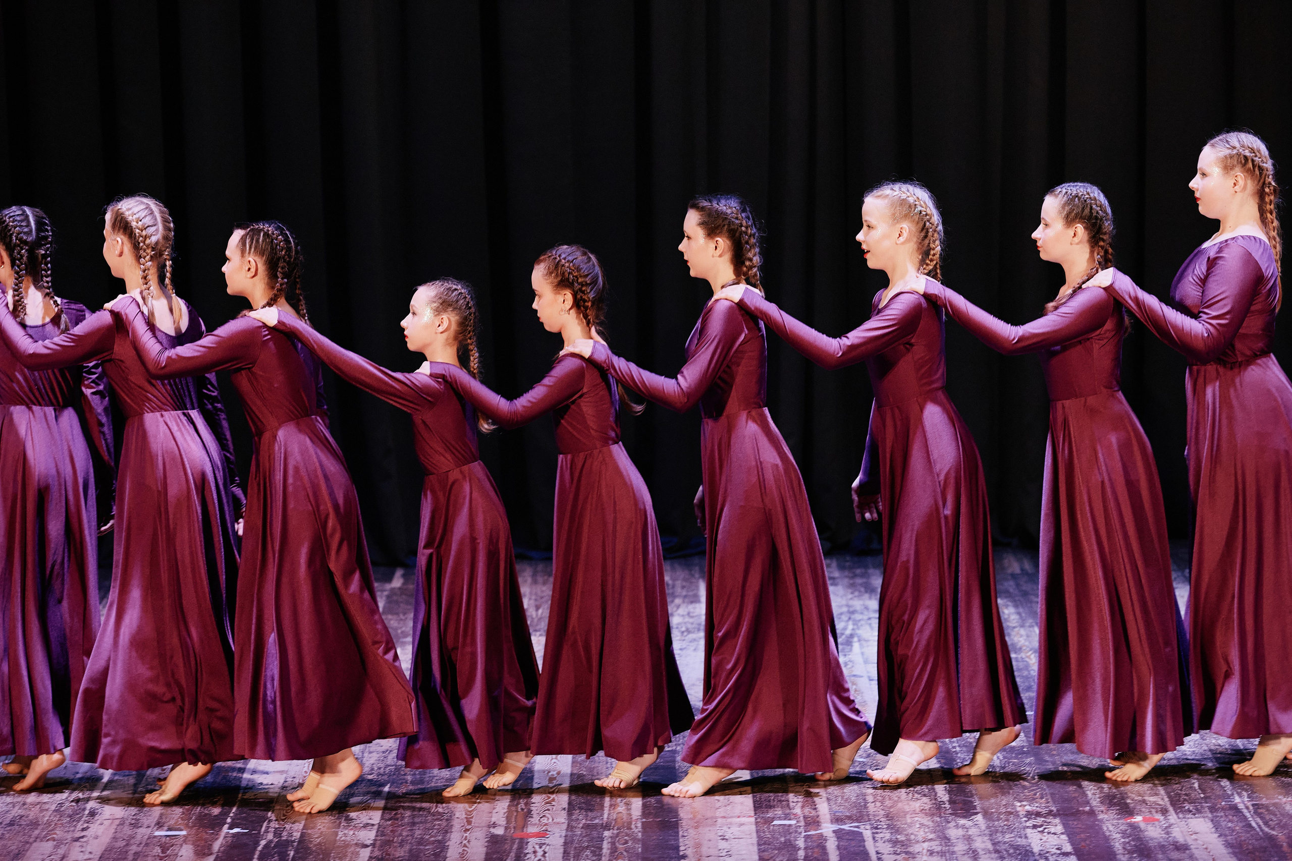 Концерт танцевальной студии Фиеста 08.06. Свадебный репортажный фотограф краснодар максим дремов дрёмов фотосессия студия цена