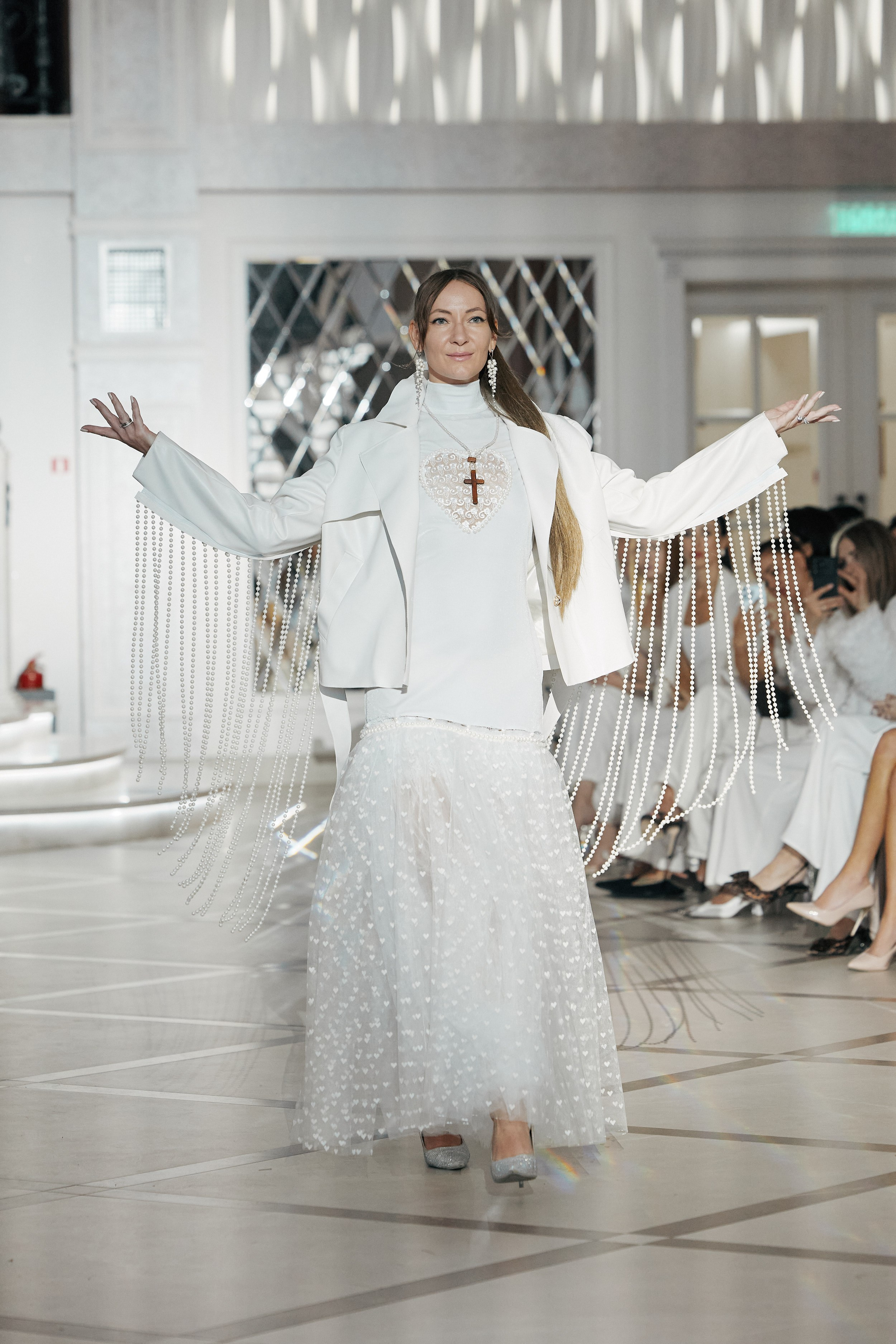 KRASNODAR FASHION WEEK 14.06. Свадебный репортажный фотограф краснодар максим дремов дрёмов фотосессия студия цена