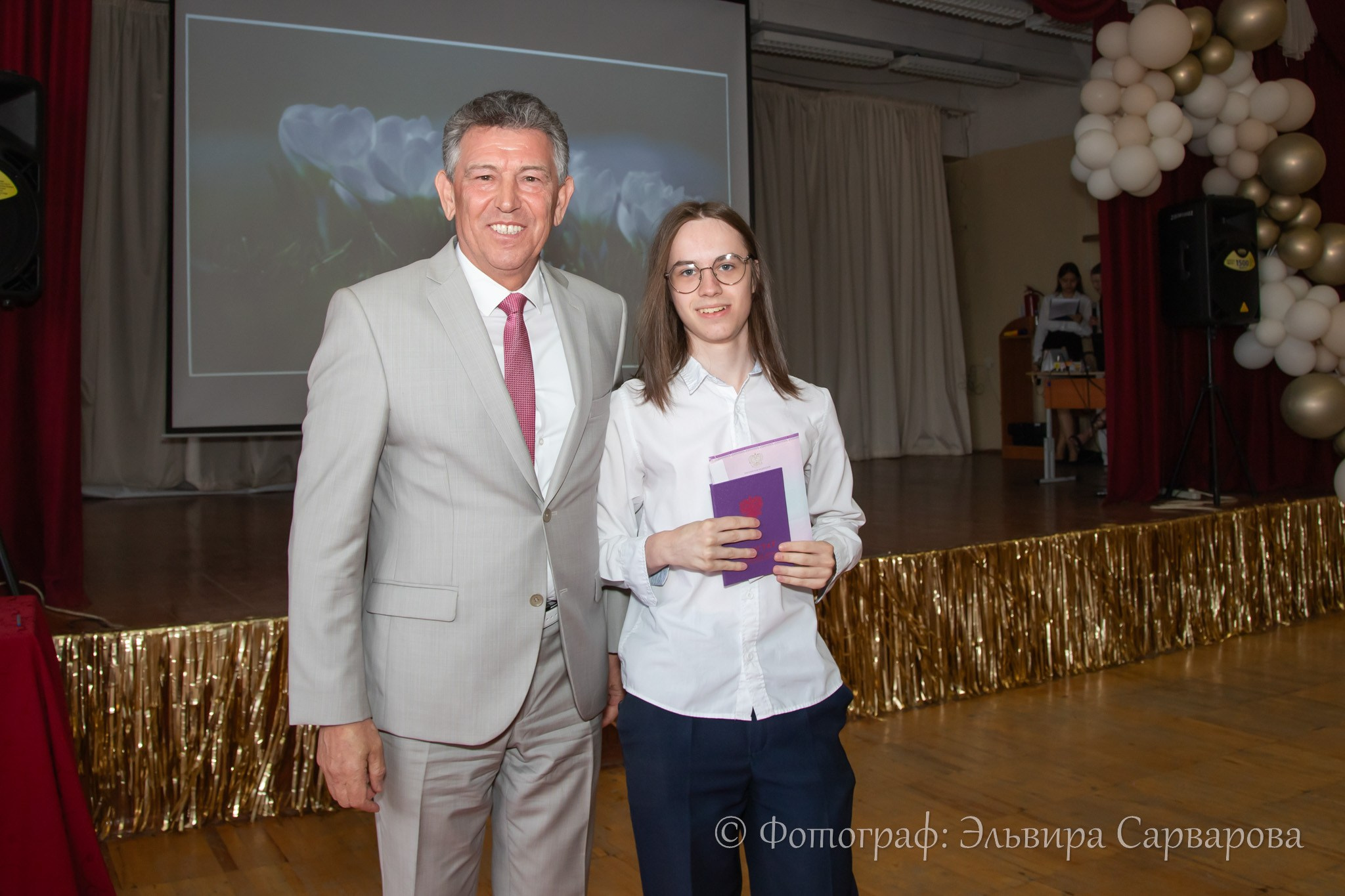 Вручение аттестатов 9 класс. Репортажный Фотограф