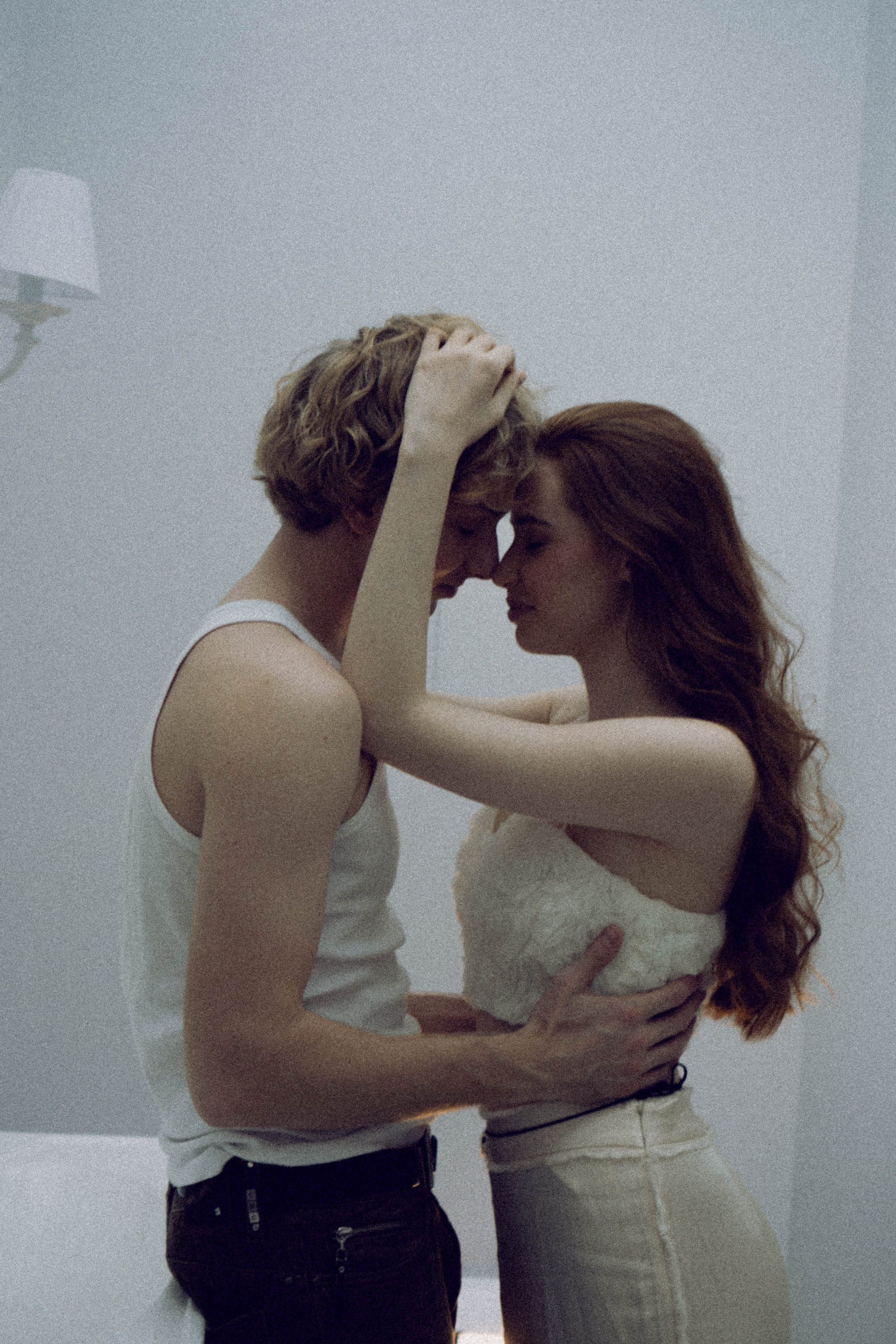 СВАДЕБНАЯ СЬЕМКА В ОТЕЛЕ. СБОРЫ ЖЕНИХА И НЕВЕСТЫ И ТАКЖЕ ТОР И ПОДГОТОВКА К ПРОГУЛКЕ. Профессиональный фотограф, Санкт-Петербург — Виктория Богомолова