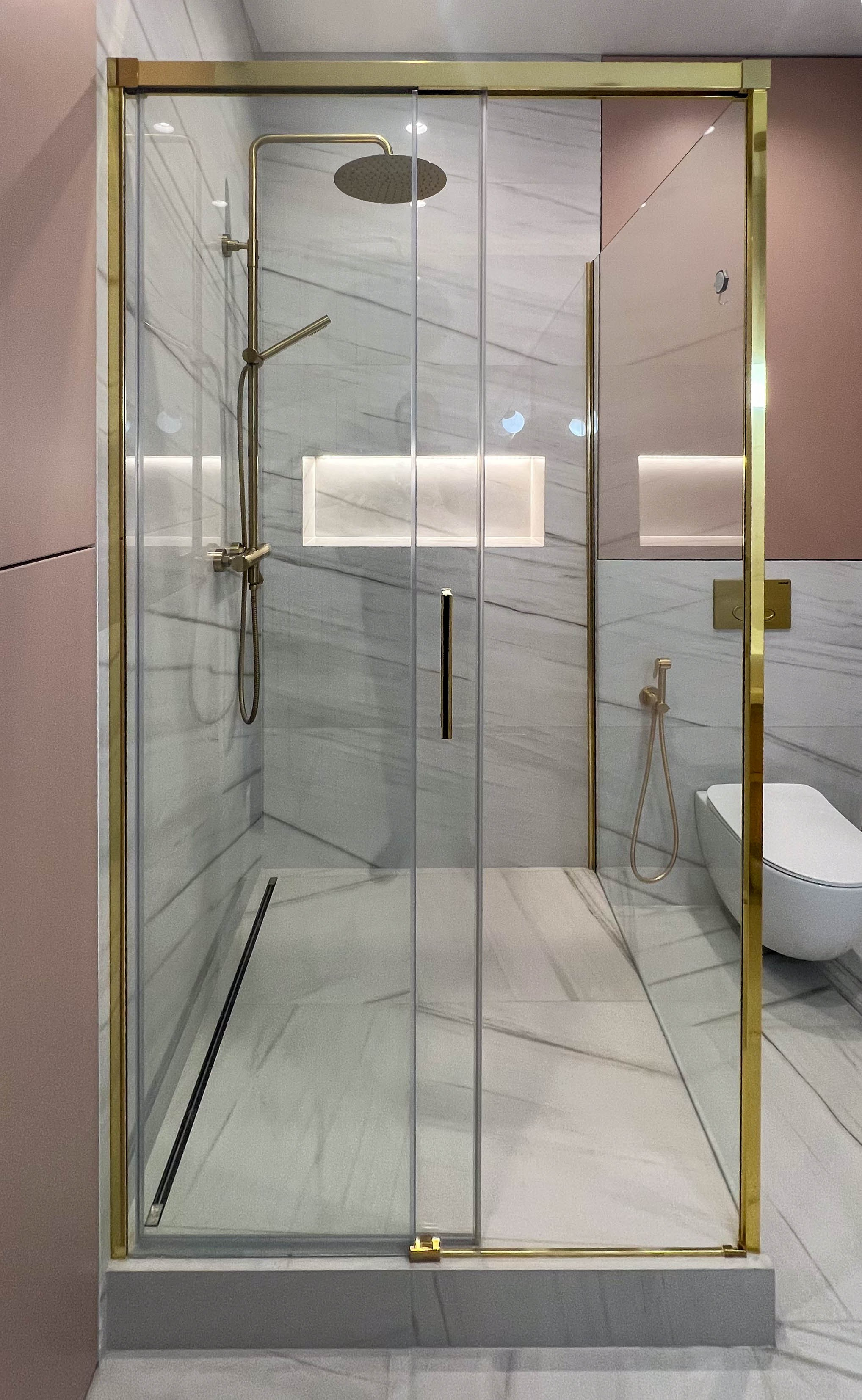 Flat. Fotograf Dmitrii Donets