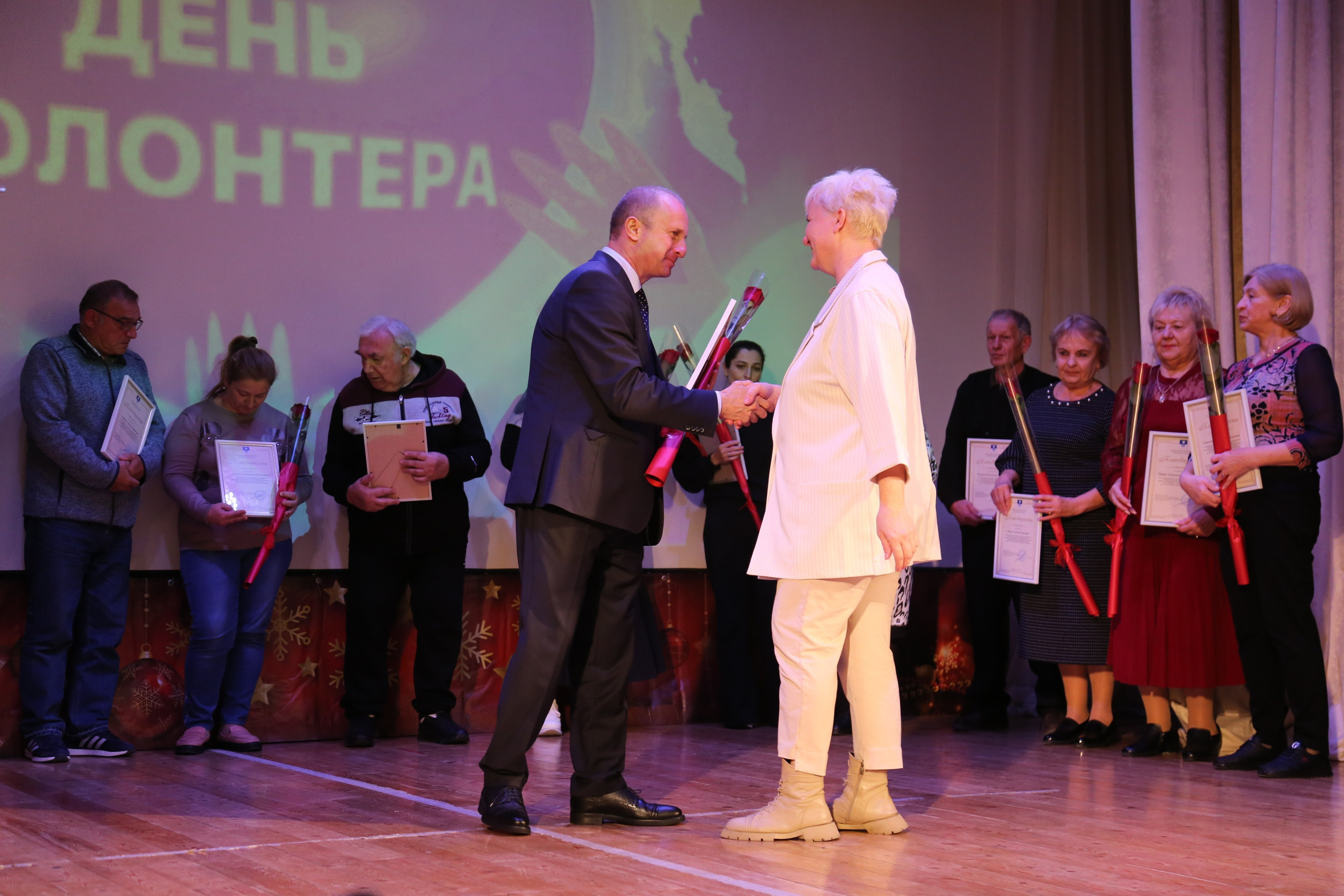 День Волонтёра. Жизнь курорта Кабардинка в фотографиях