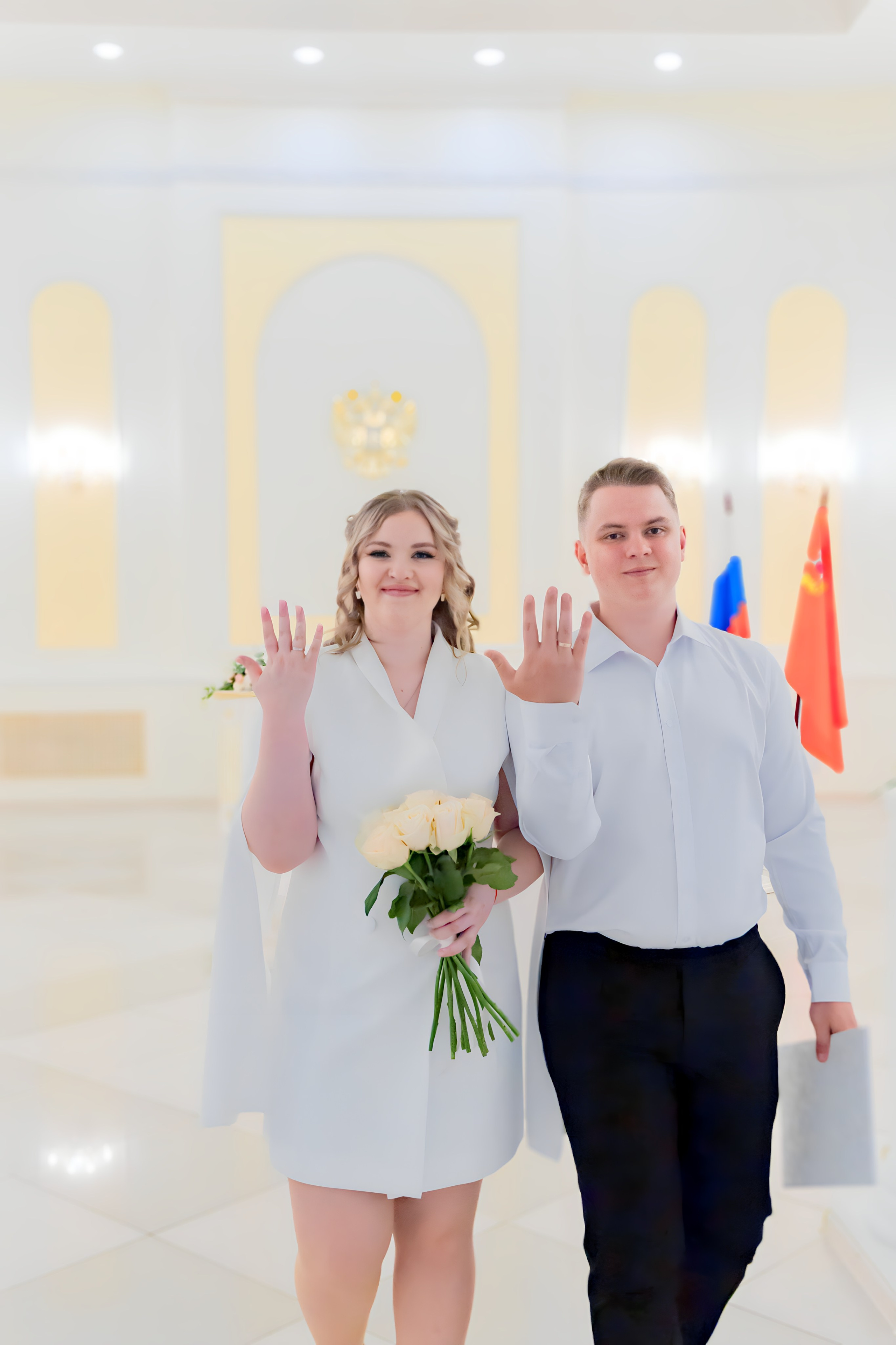 Регистрация в ЗАГс г. Королев + фотосессия в студии ЗАГСа г. Королев проспект Королева д. 14. Юлия Егорова | Свадебный фотограф, семейный фотограф Москва, МО • Портреты • репортажи • день рождения • Love Story • дети