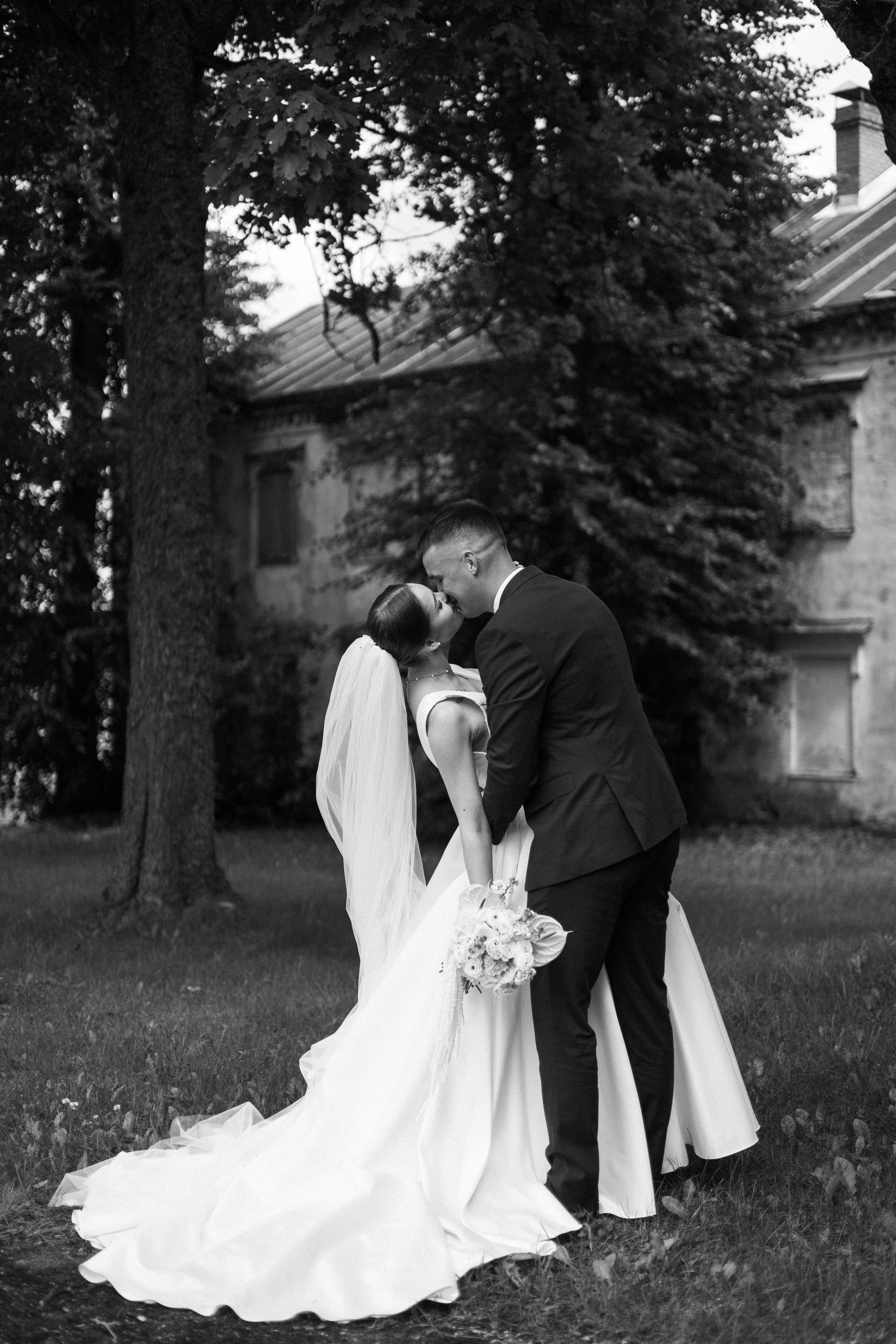 Крепкие объятия. Свадебный и портретный фотограф Соломко Диана