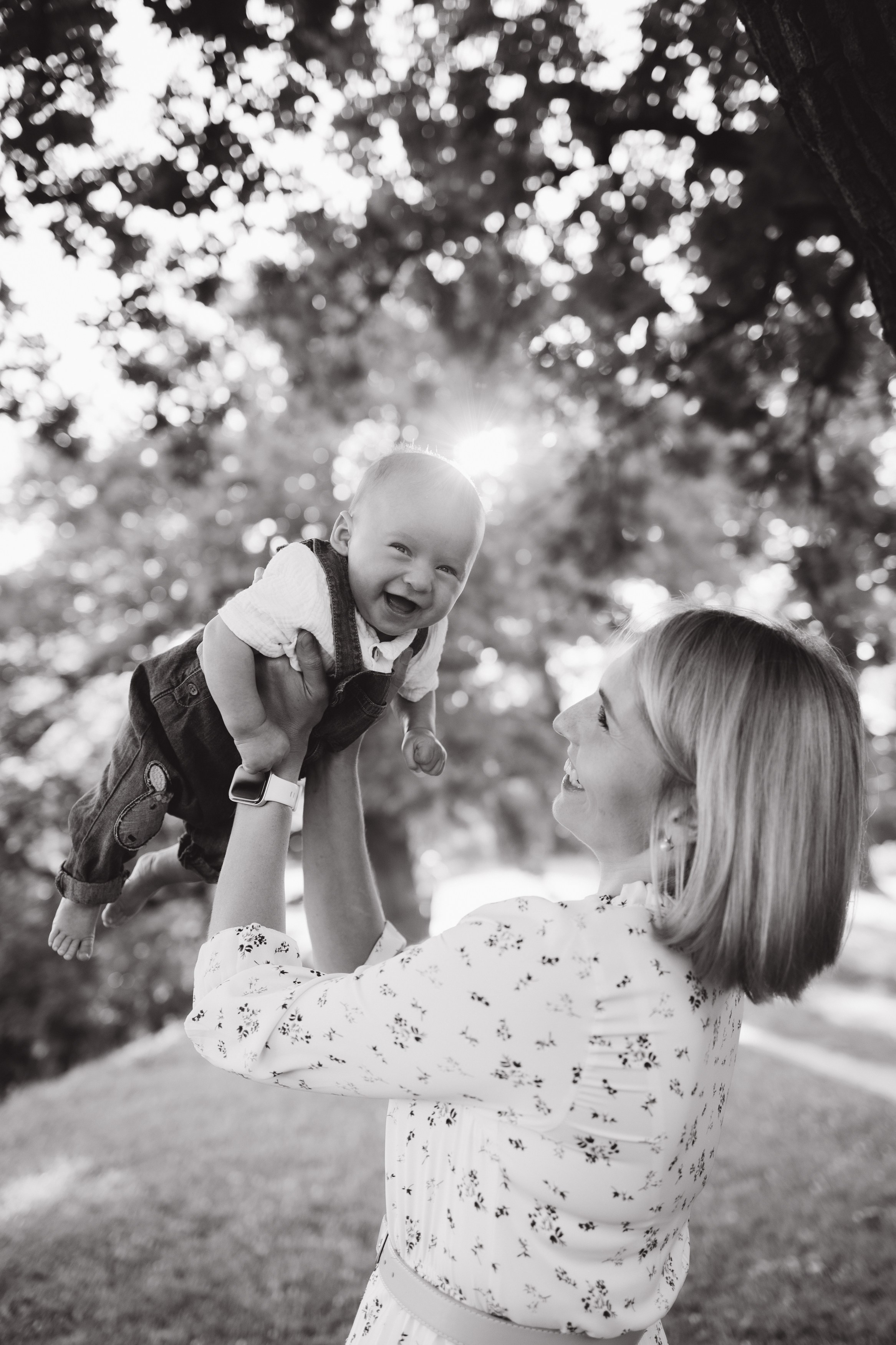 Большая семья в парке. Свадебный и семейный ньюборн newborn фотограф, фотограф новорождённых в Санкт-Петербурге, Пушкине, Павловске. Павлова Анастасия
