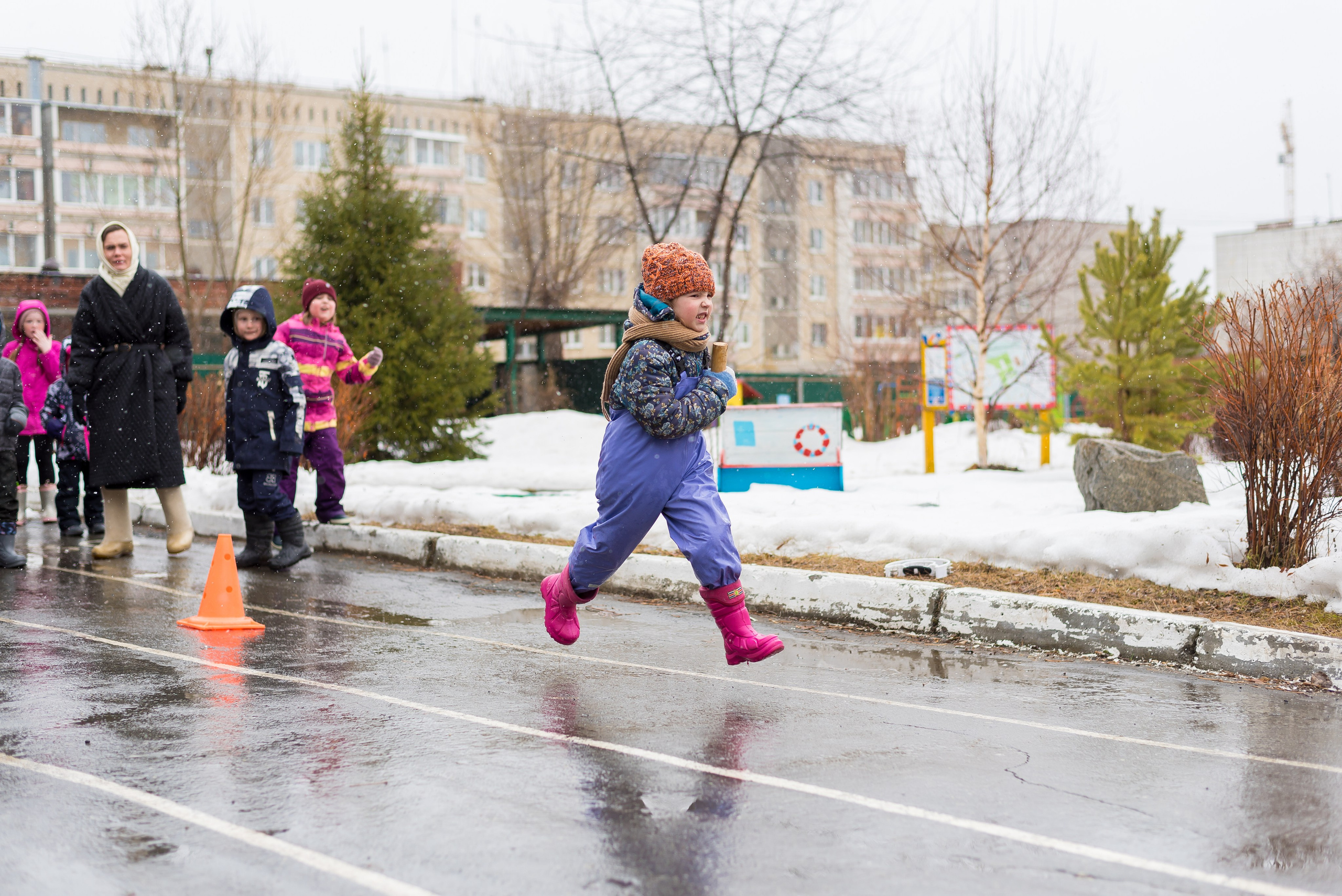 Фотосъёмка на прогулке. Детский фотограф в Екатеринбурге и Берёзовском Евгений Кондаков