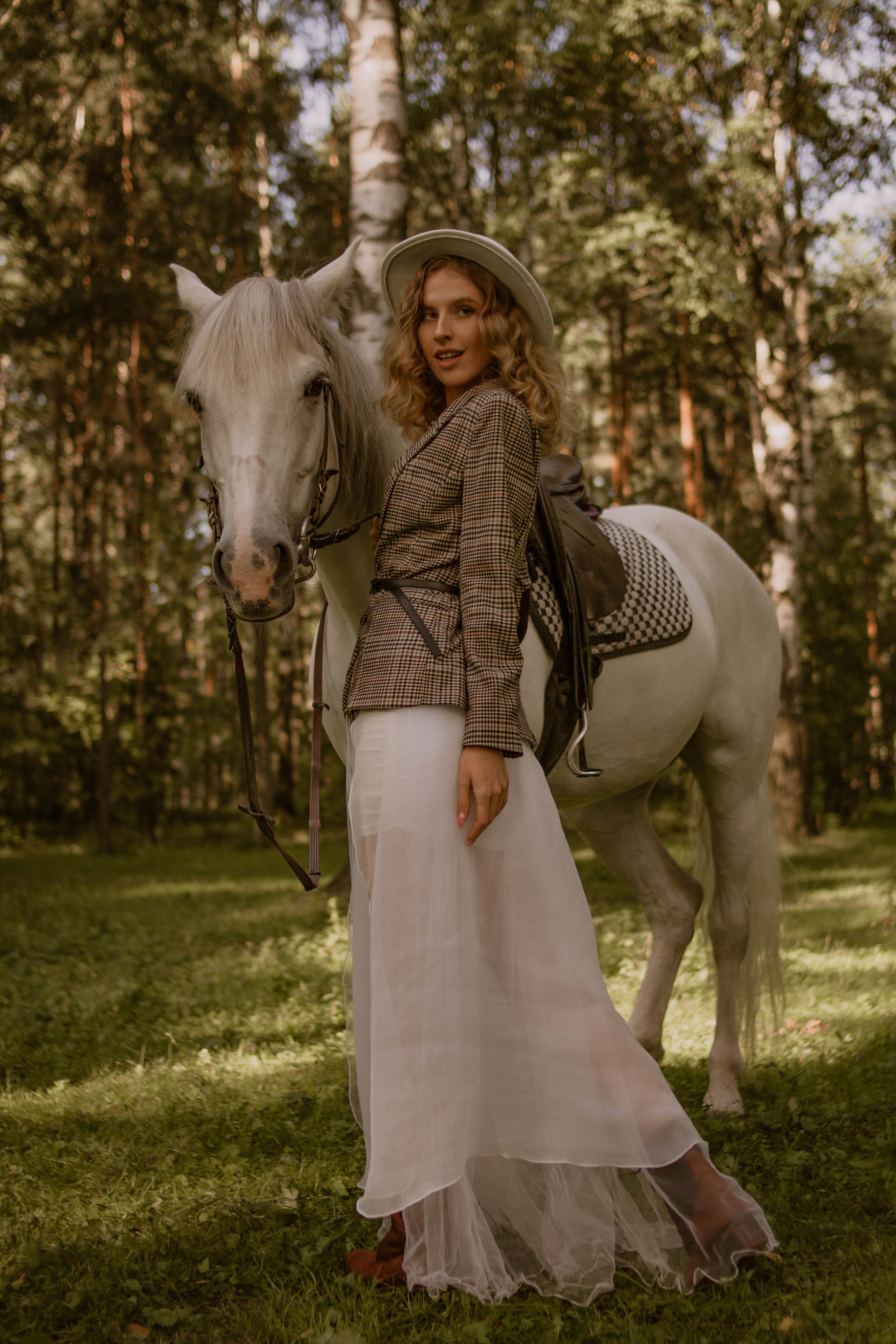 С лошадкой. Создадим шедевр? Виталина и её фотоискусство