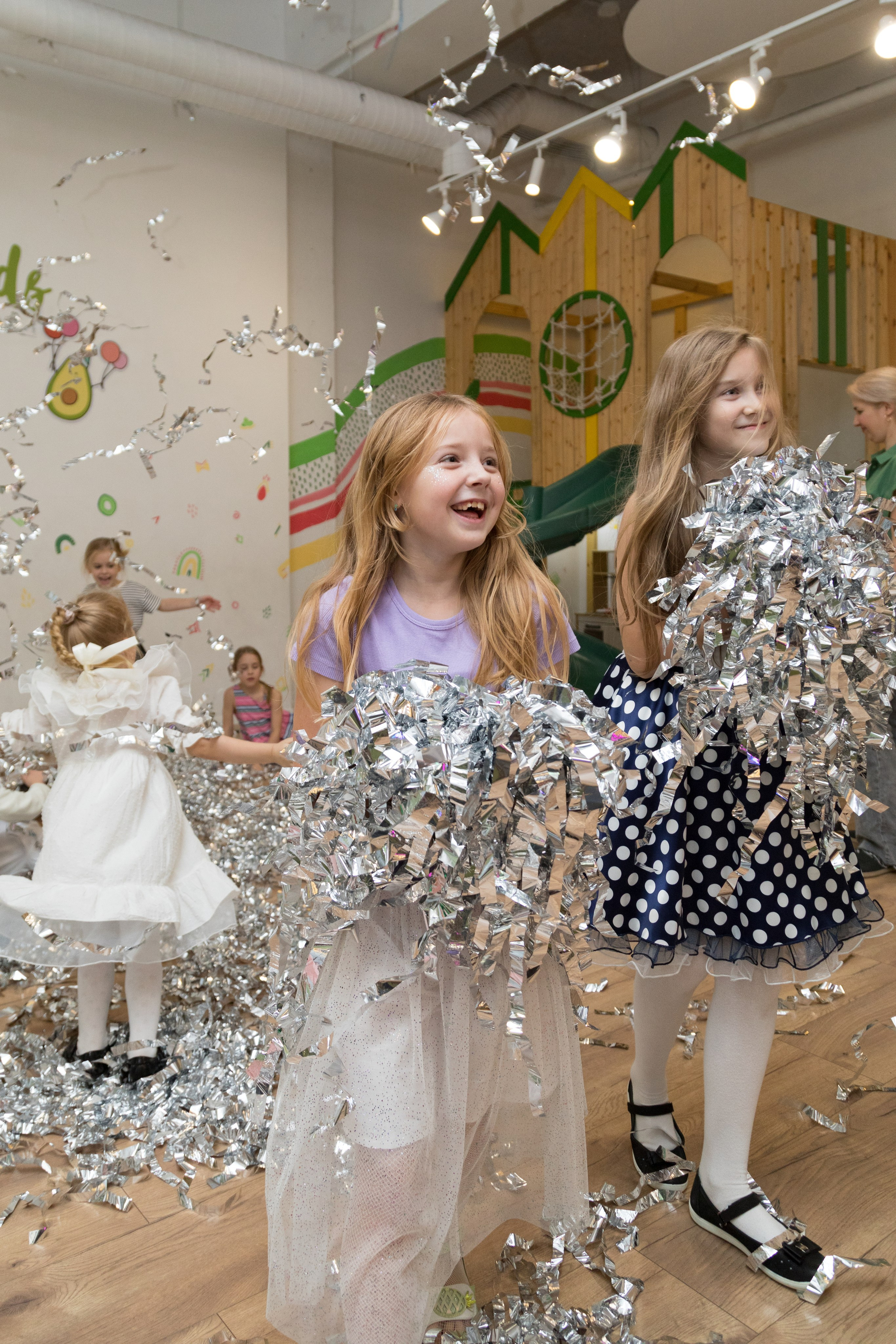 День рождения Василисы в Avocado friends, 6 лет. Детский и контент фотограф Надя Волкова Санкт-Петербург