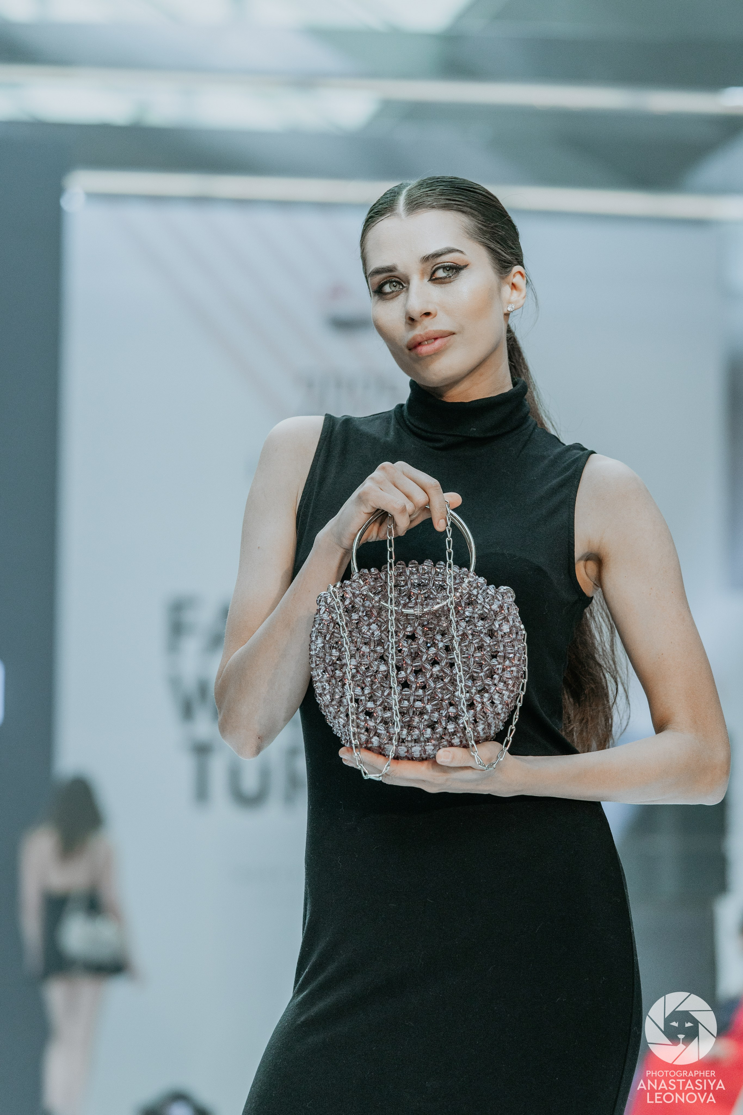 Fashion Week Türkiye [spring, 2025]. Anastasia Leonowa