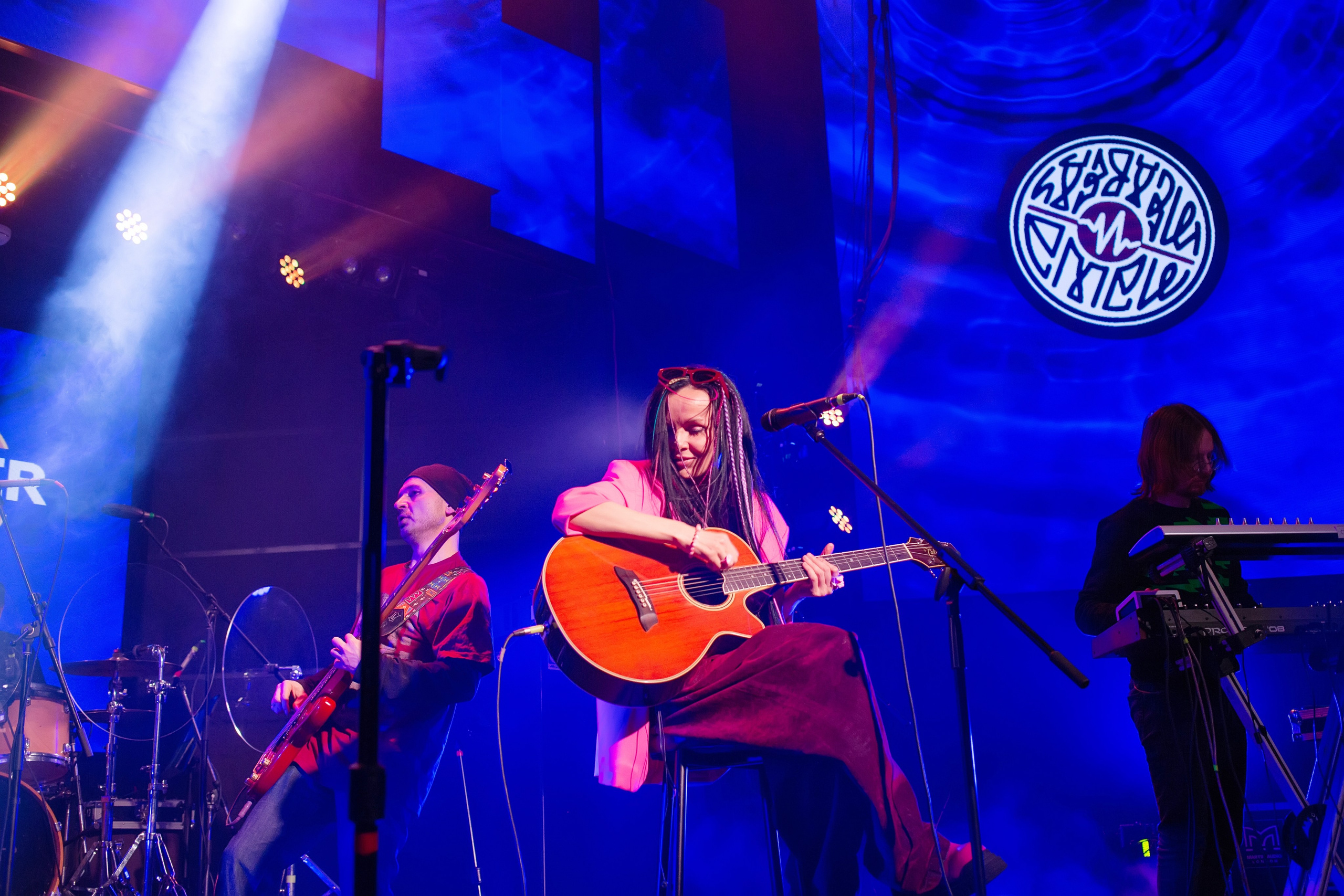 Фотосъемка концерта Маша и Медведи в клубе Jagger СПБ. Портретные фотосессии, контент-съемки, репортаж