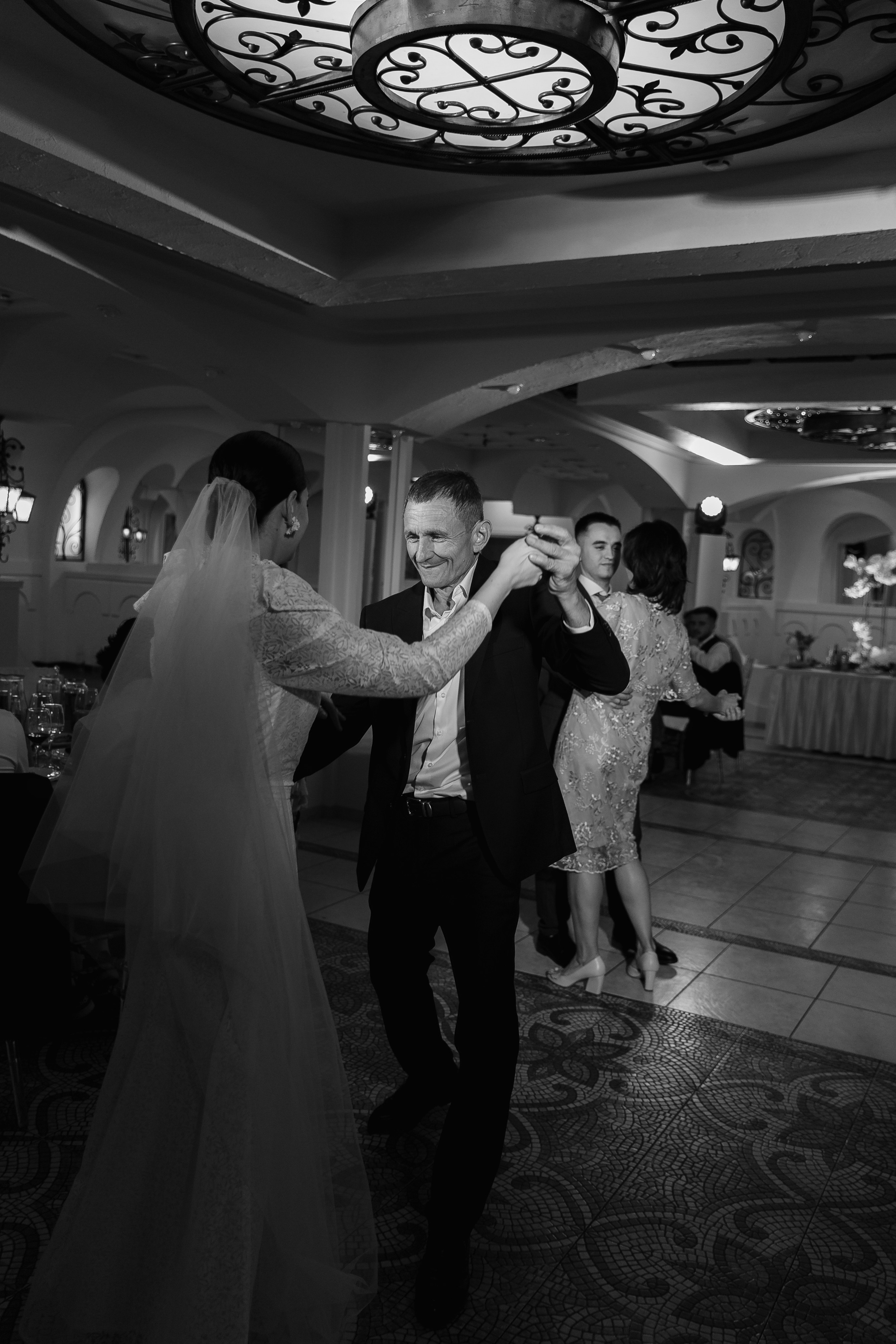 29.07.2024. RETOUCH-HOUSE