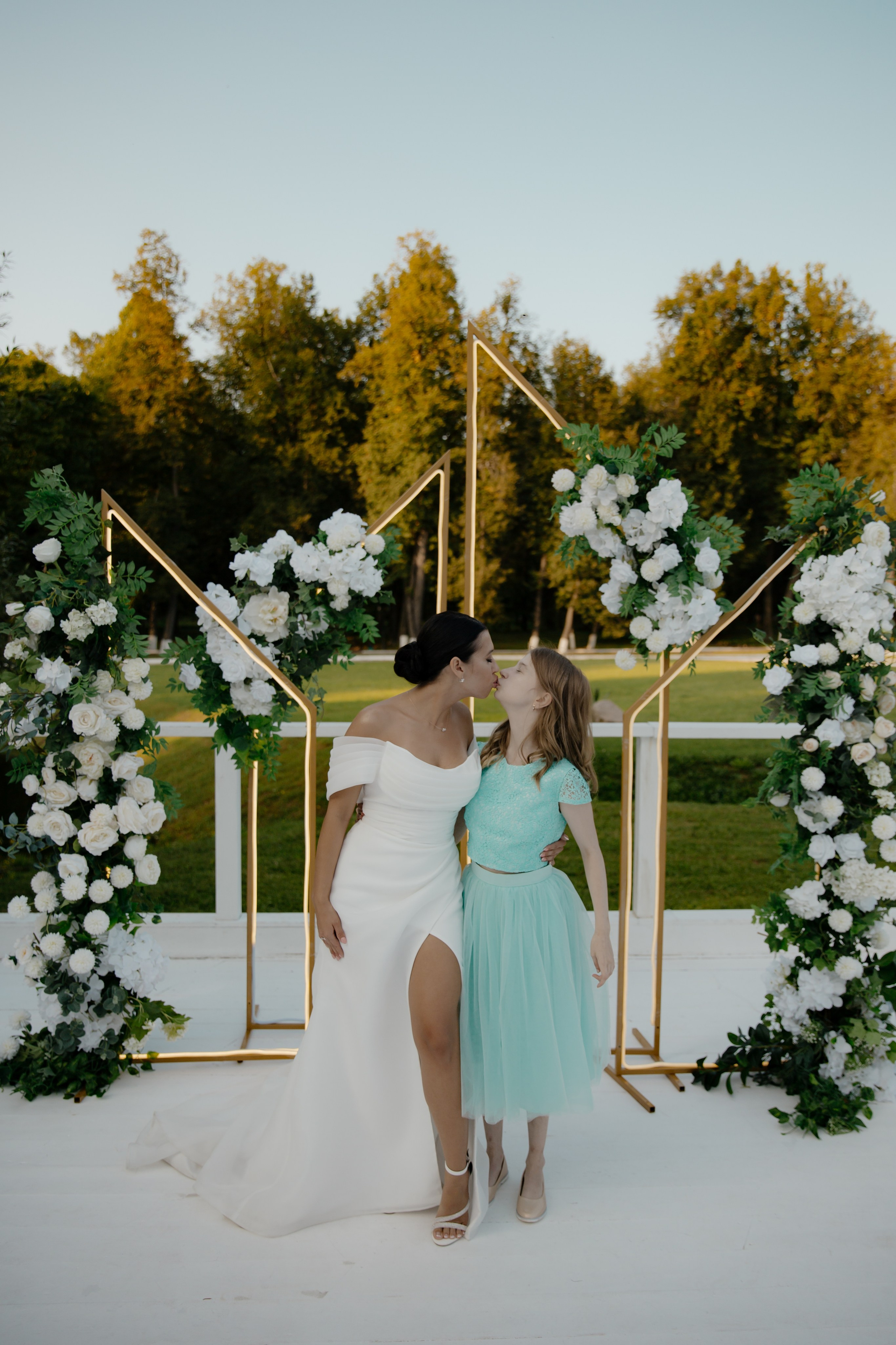 31.08.2024. RETOUCH-HOUSE