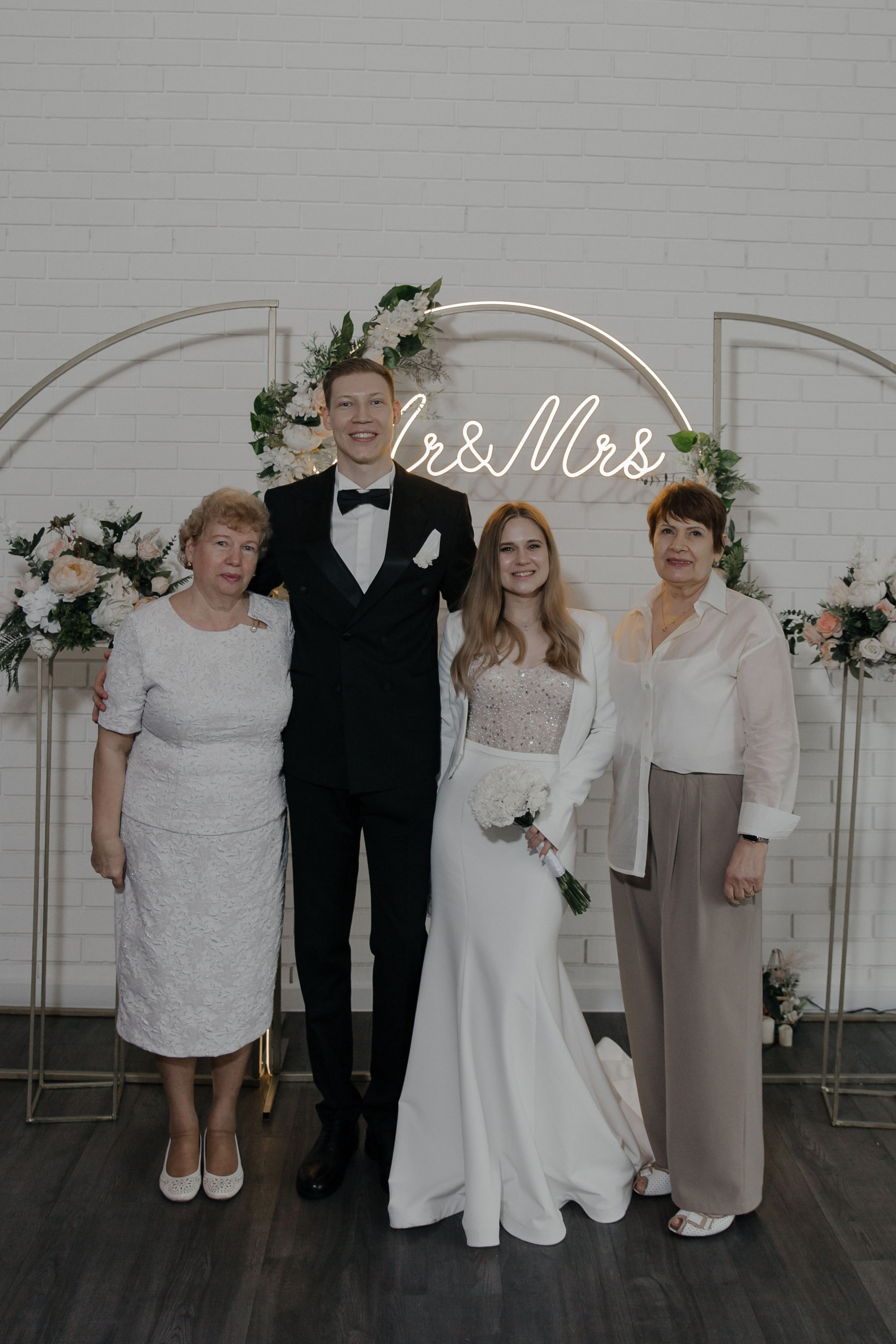 07.05.2024. RETOUCH-HOUSE