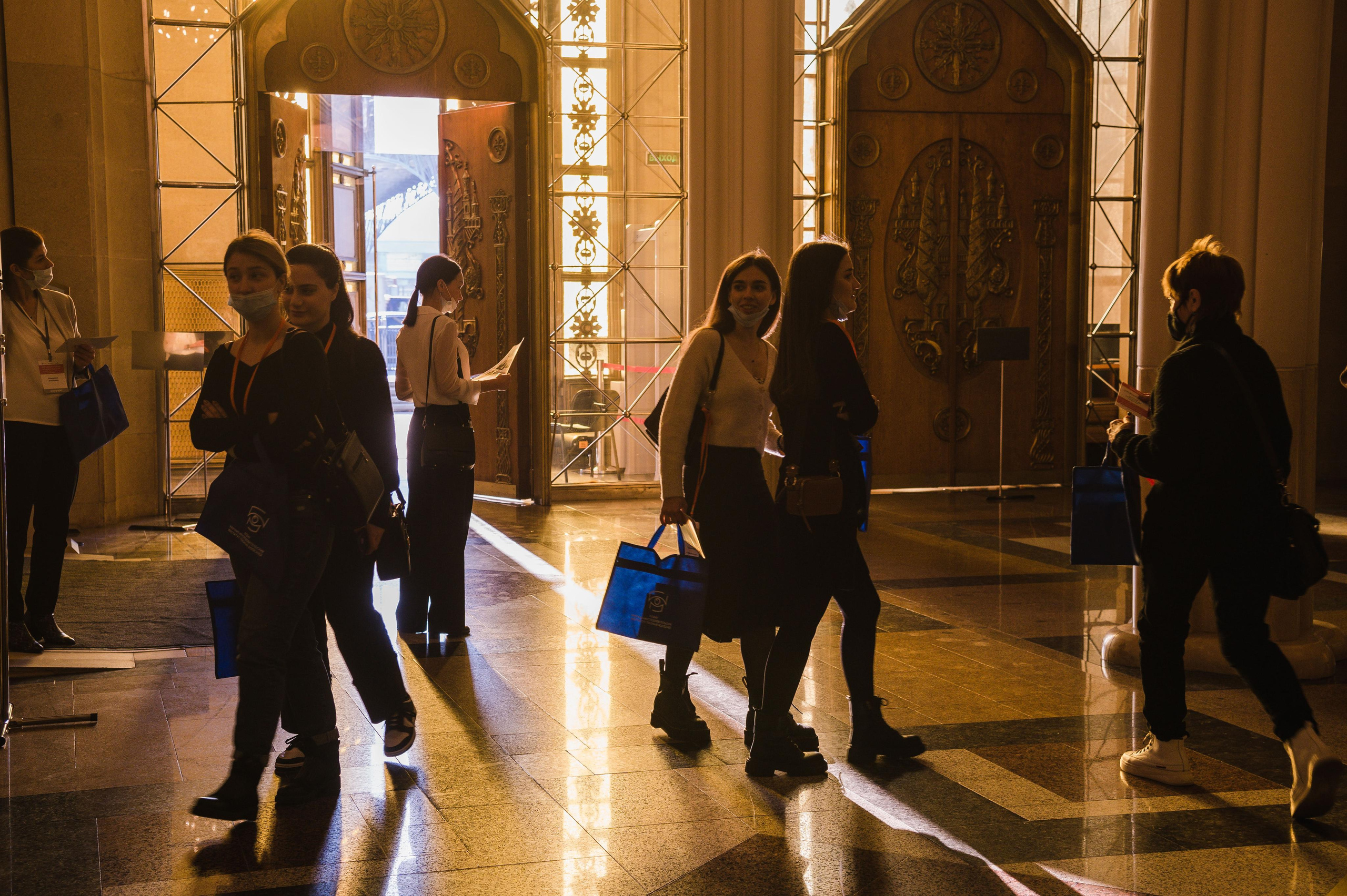 Международный офтальмологический форум-2021. Семейный, портретный, репортажный фотограф lifestyle в Москве и Кирове