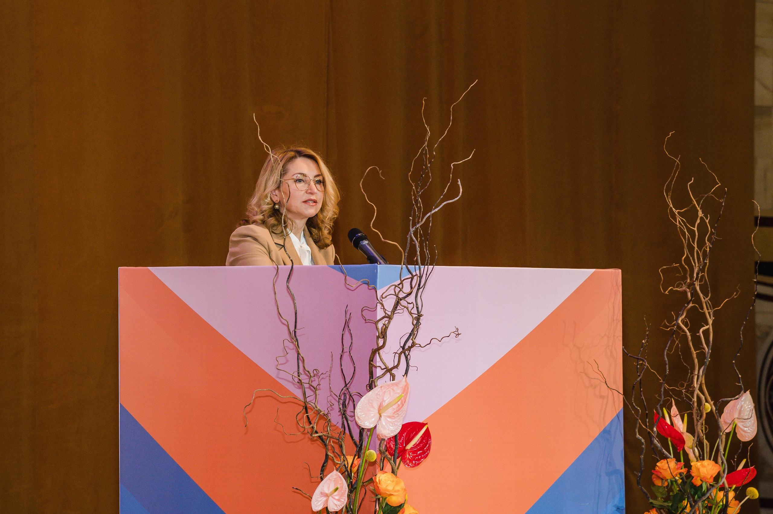 Международный офтальмологический форум-2021. Семейный, портретный, репортажный фотограф lifestyle в Москве и Кирове