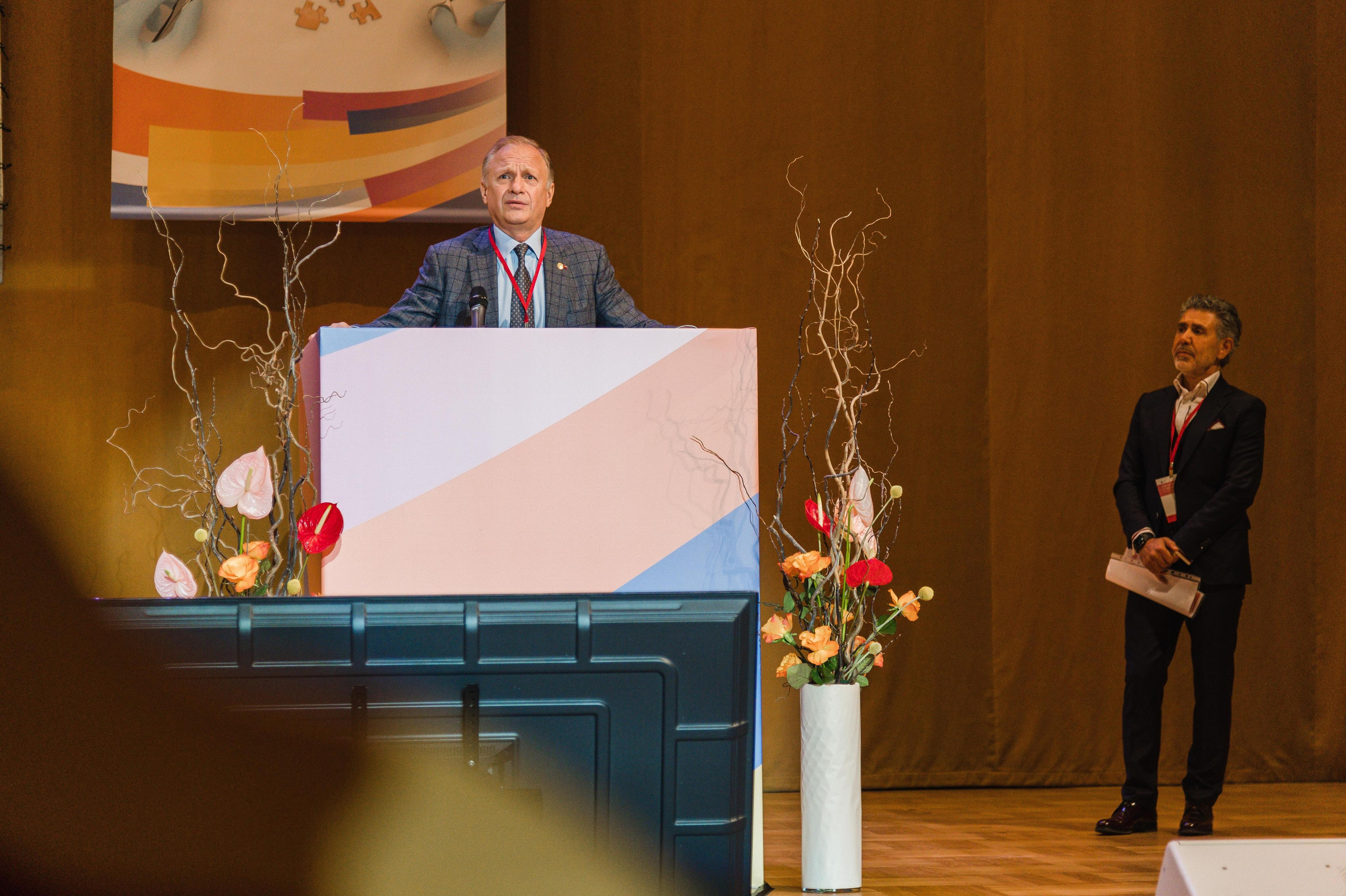 Международный офтальмологический форум-2021. Семейный, портретный, репортажный фотограф lifestyle в Москве и Кирове