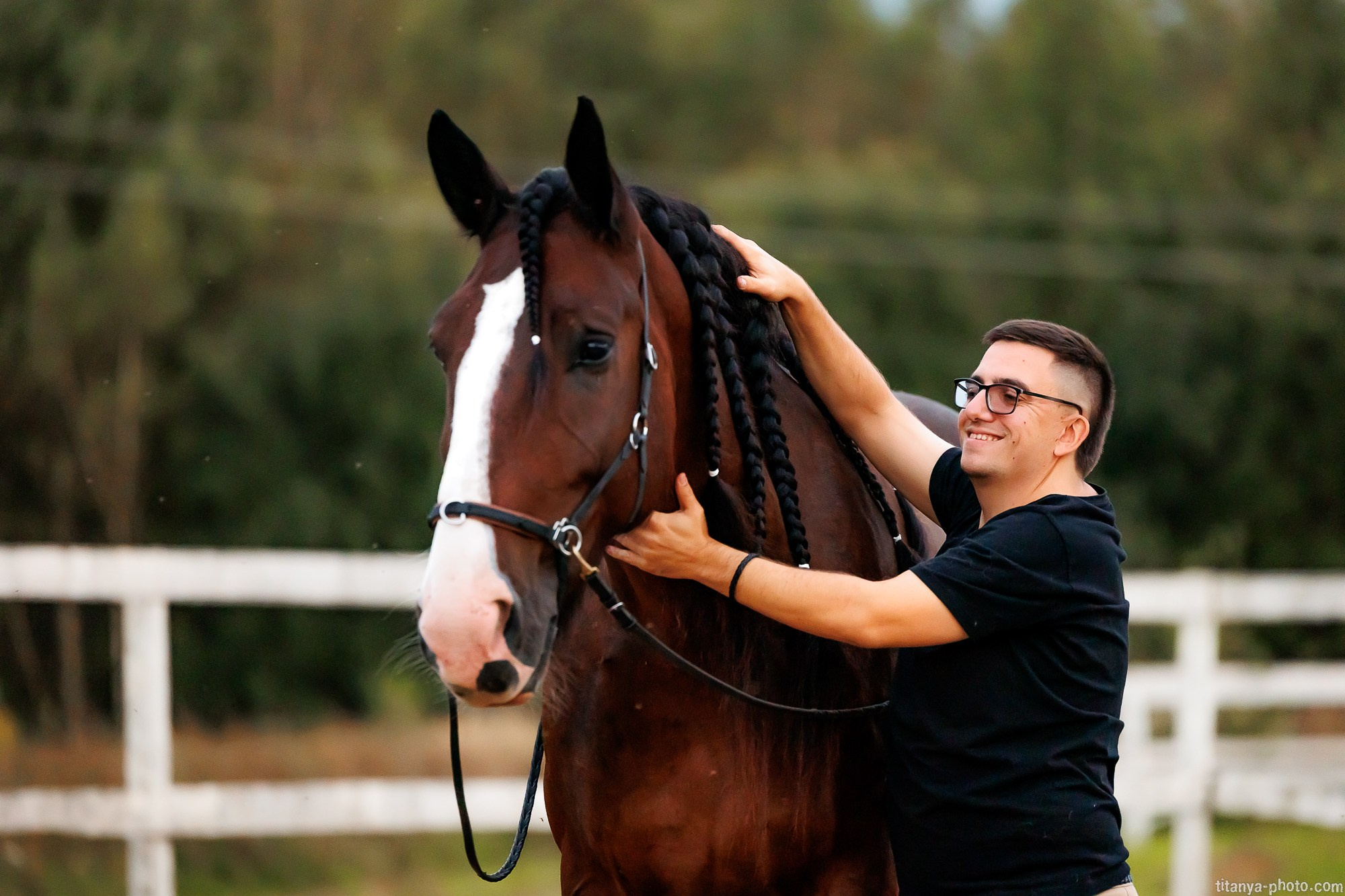 Закатная семейная фотосессия: про Настю и её дружную семью. Фотограф собак, фотограф-анималист Аня Титова (Titanya). Москва