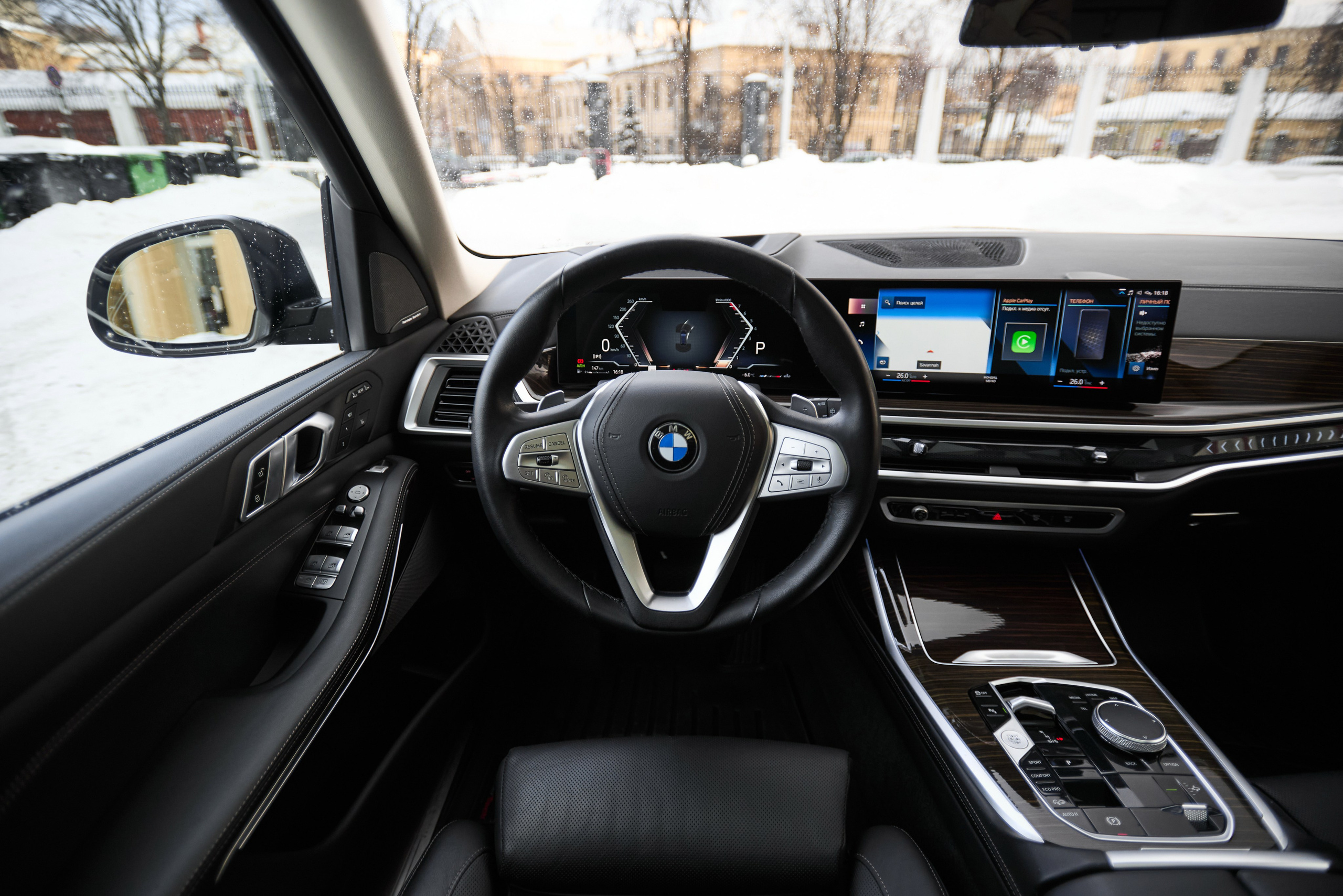 BMW X7. Автомобильный и интерьерный фотограф в Минске Александр Тагаев