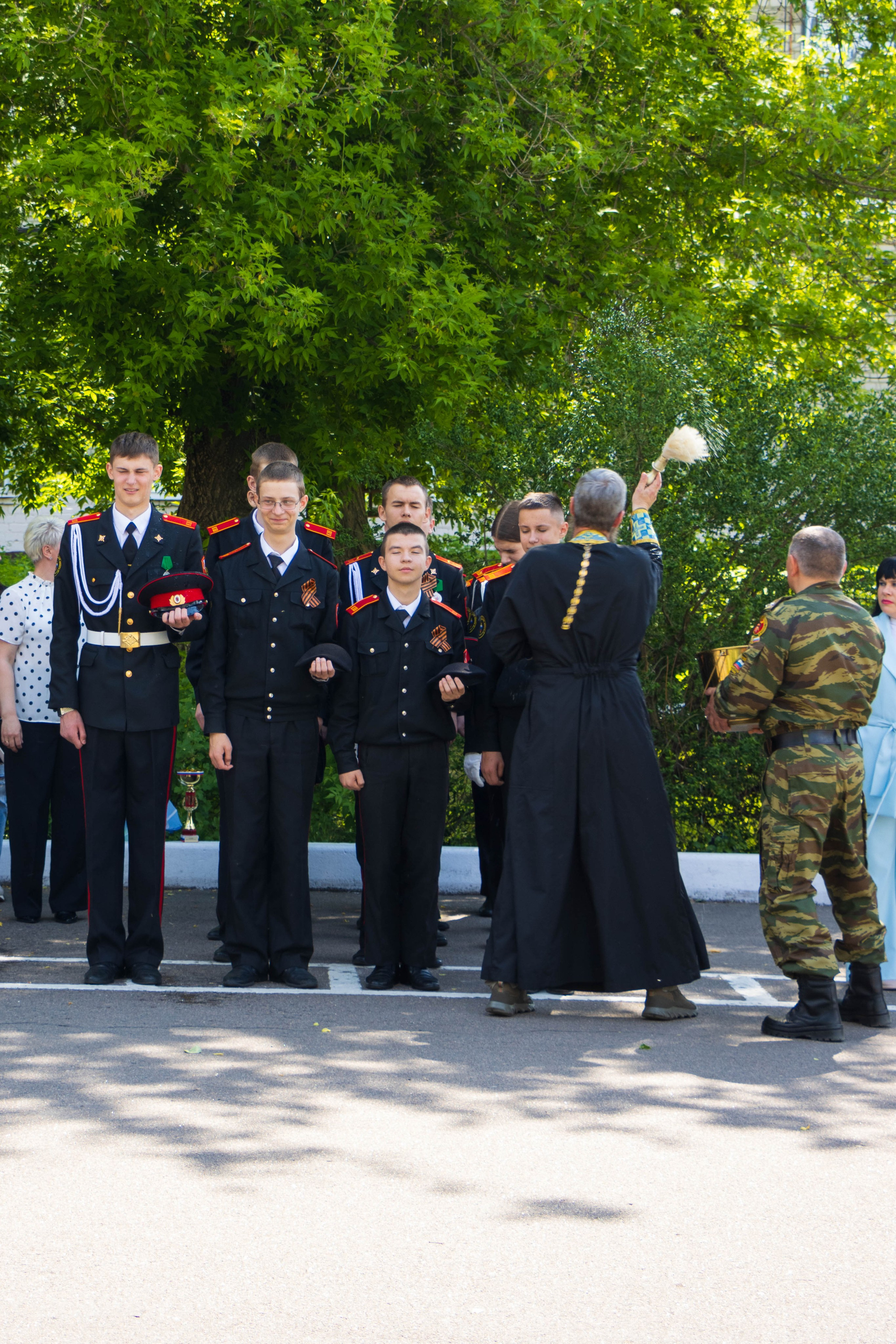 Последний звонок 2025 взвод 8"б». Фотограф Татьяна Матрос