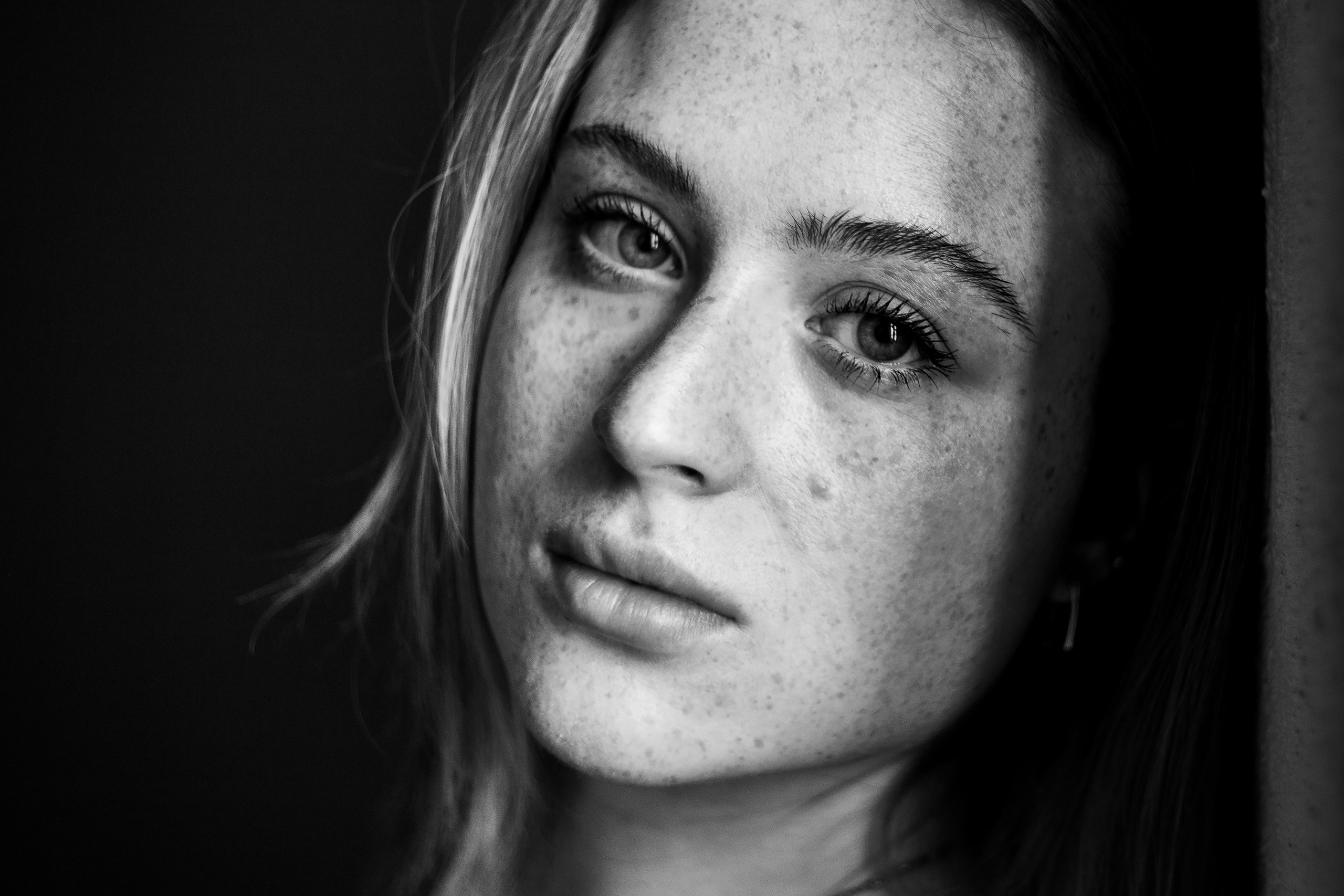 Красавица и Григорий. Семьи, портреты, школьные съемки. Фотограф Лагутина Елена. Москва