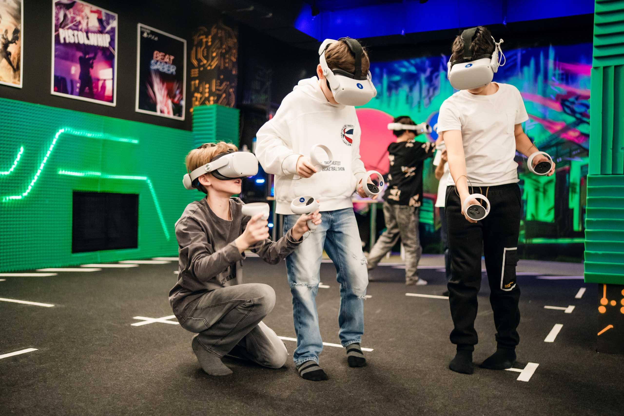 VR (November-December 2024). Felixtones