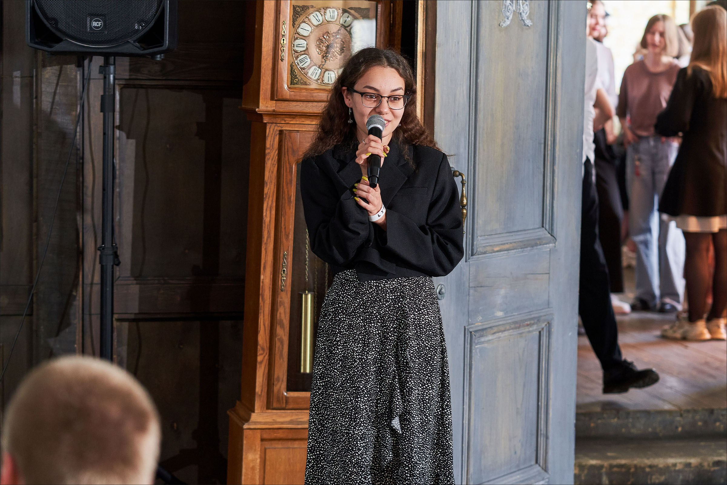 Выпускной в школе LUDI. Фотограф в Москве Нафиков Руслан. Репортажная съемка, Портрет