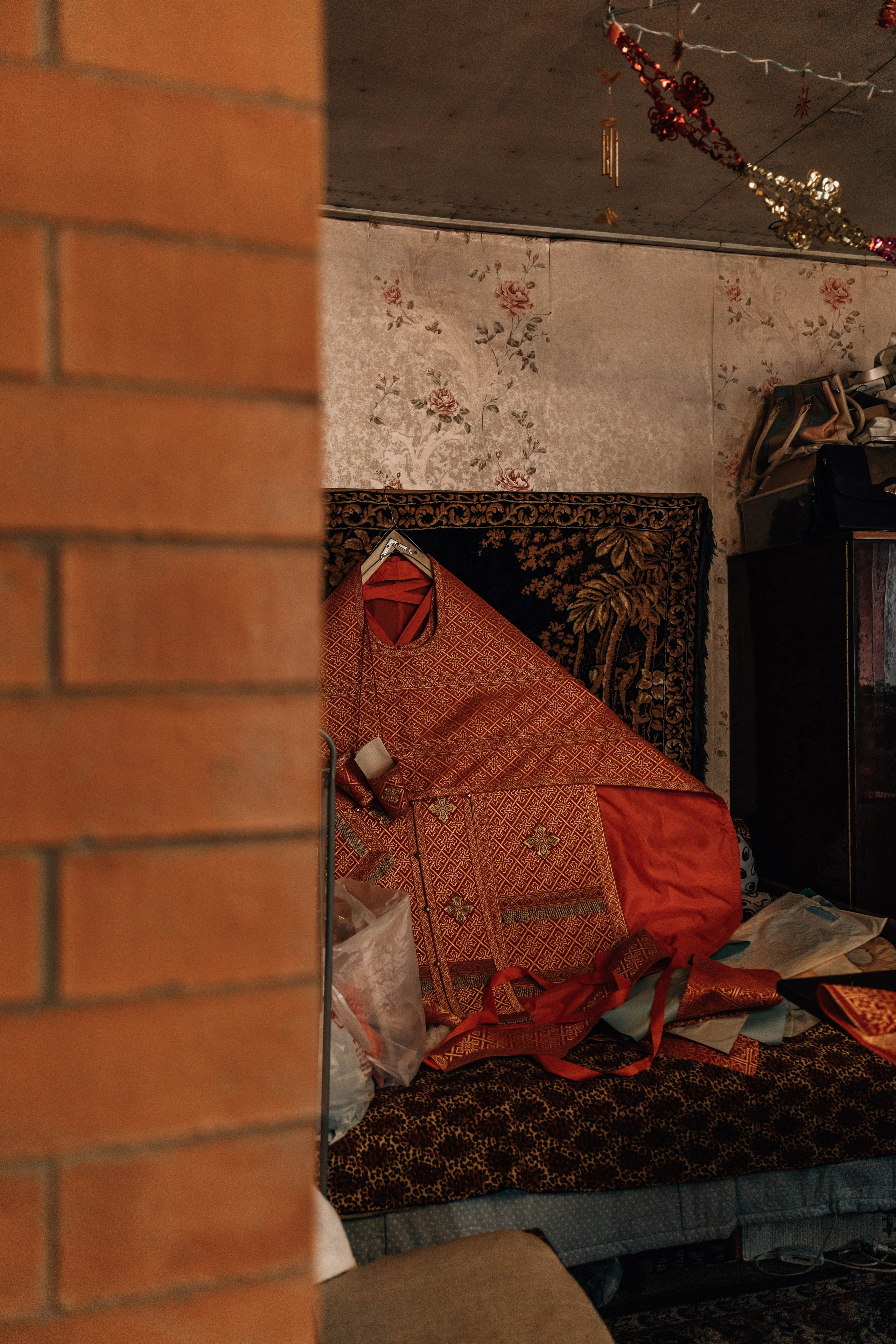 Александра: пошив церковных облачений. Фотограф Серебряные Пруды — Екатерина Рыкина | Детские и семейные фотосъемки, бытовой жанр