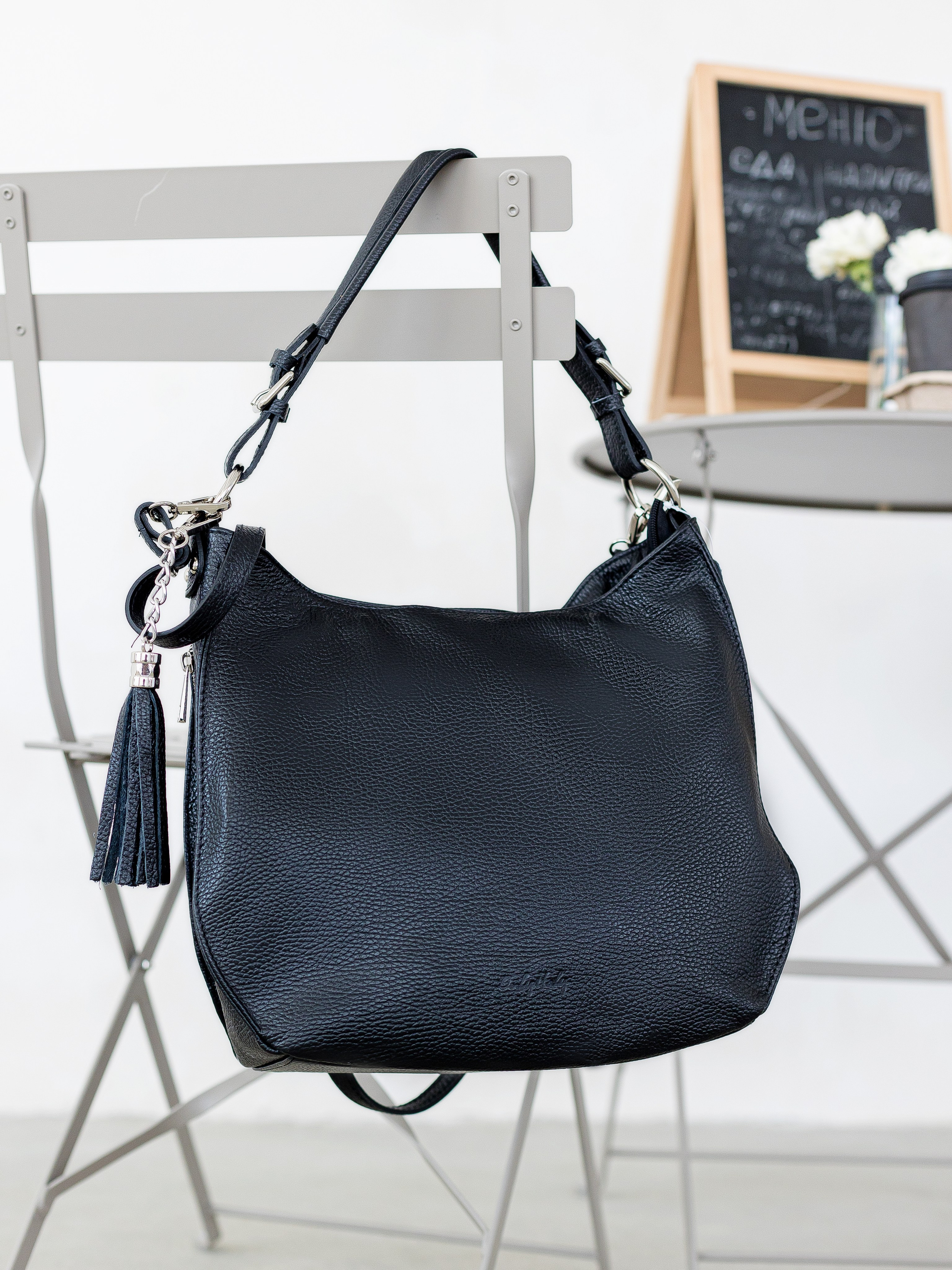 Предметная съёмка сумок для маркетплейсов. Предметный фотограф в Симферополе Антон Катунин