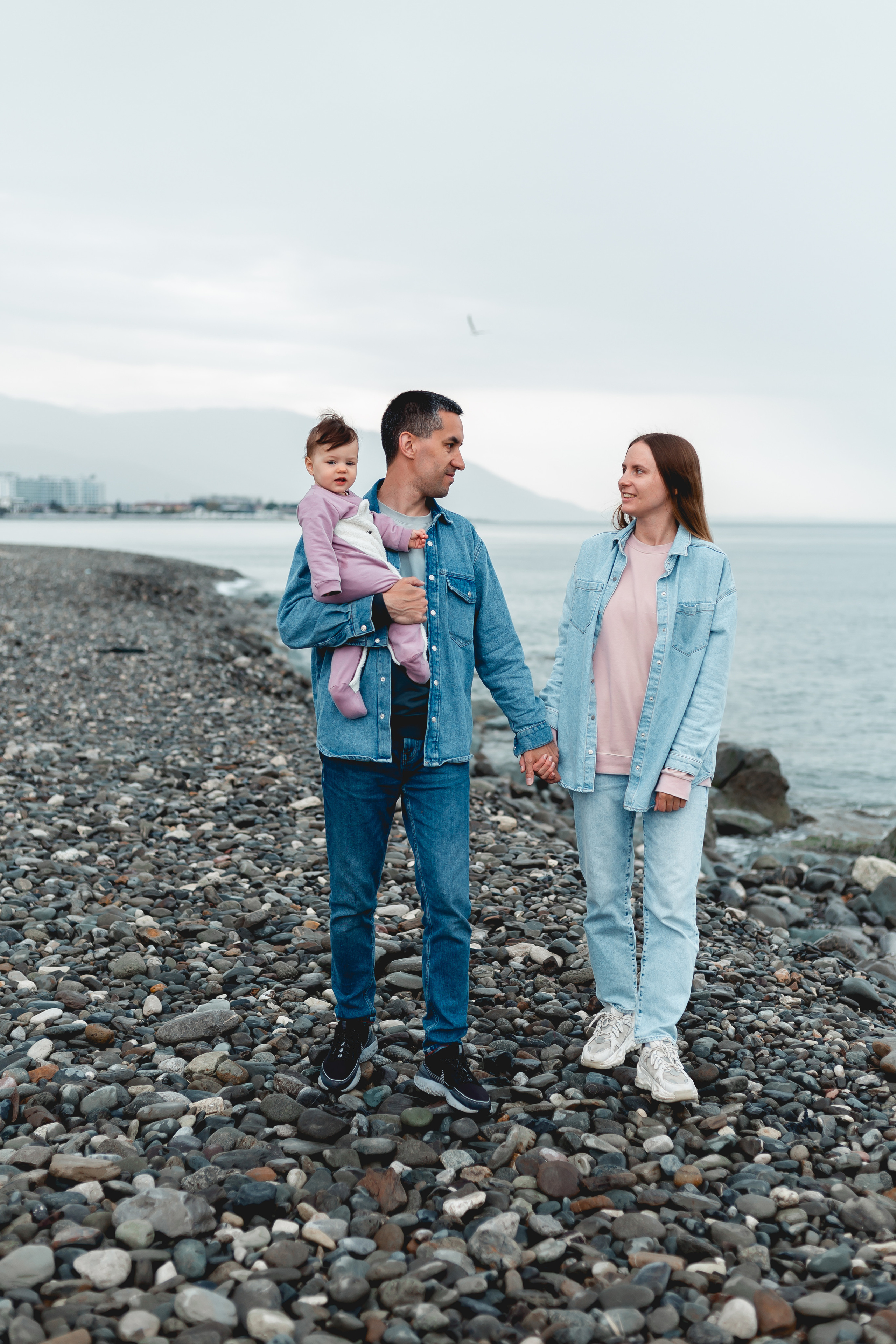 Дмитрий, Анастасия и Виктория. Семейный и свадебный фотограф Сочи Адлер Сириус Красная поляна