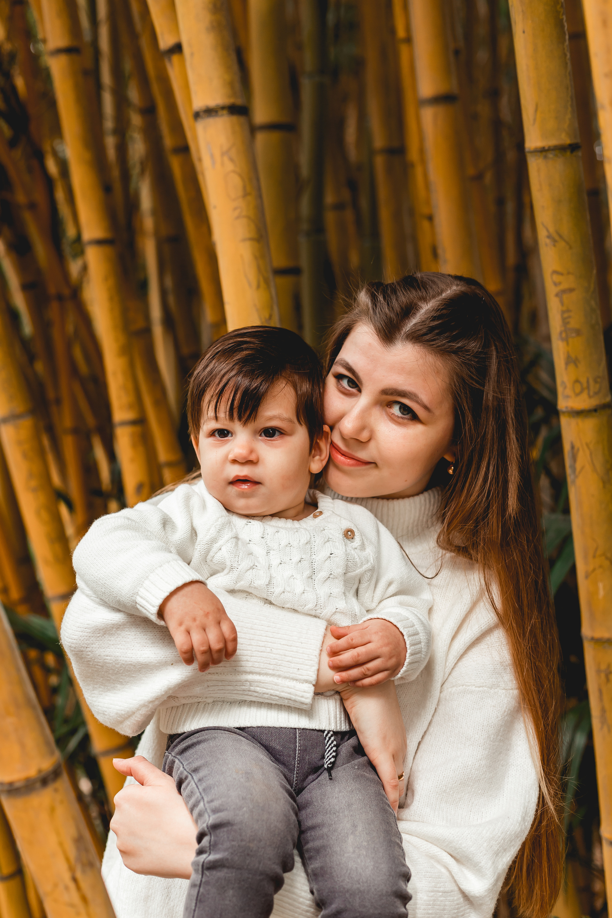 СЕМЕЙНАЯ С МАЛЫШАМИ. Семейный и свадебный фотограф Сочи Адлер Сириус Красная поляна