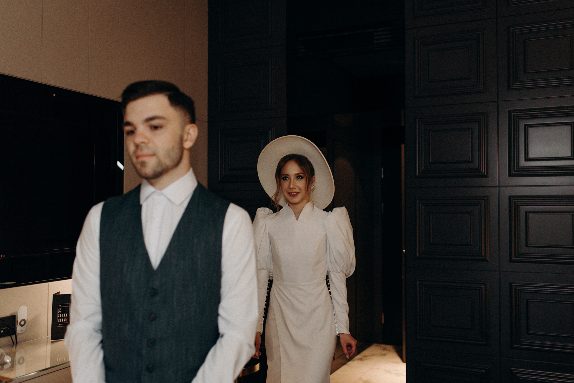 свадебная фотосессия в отеле gamma